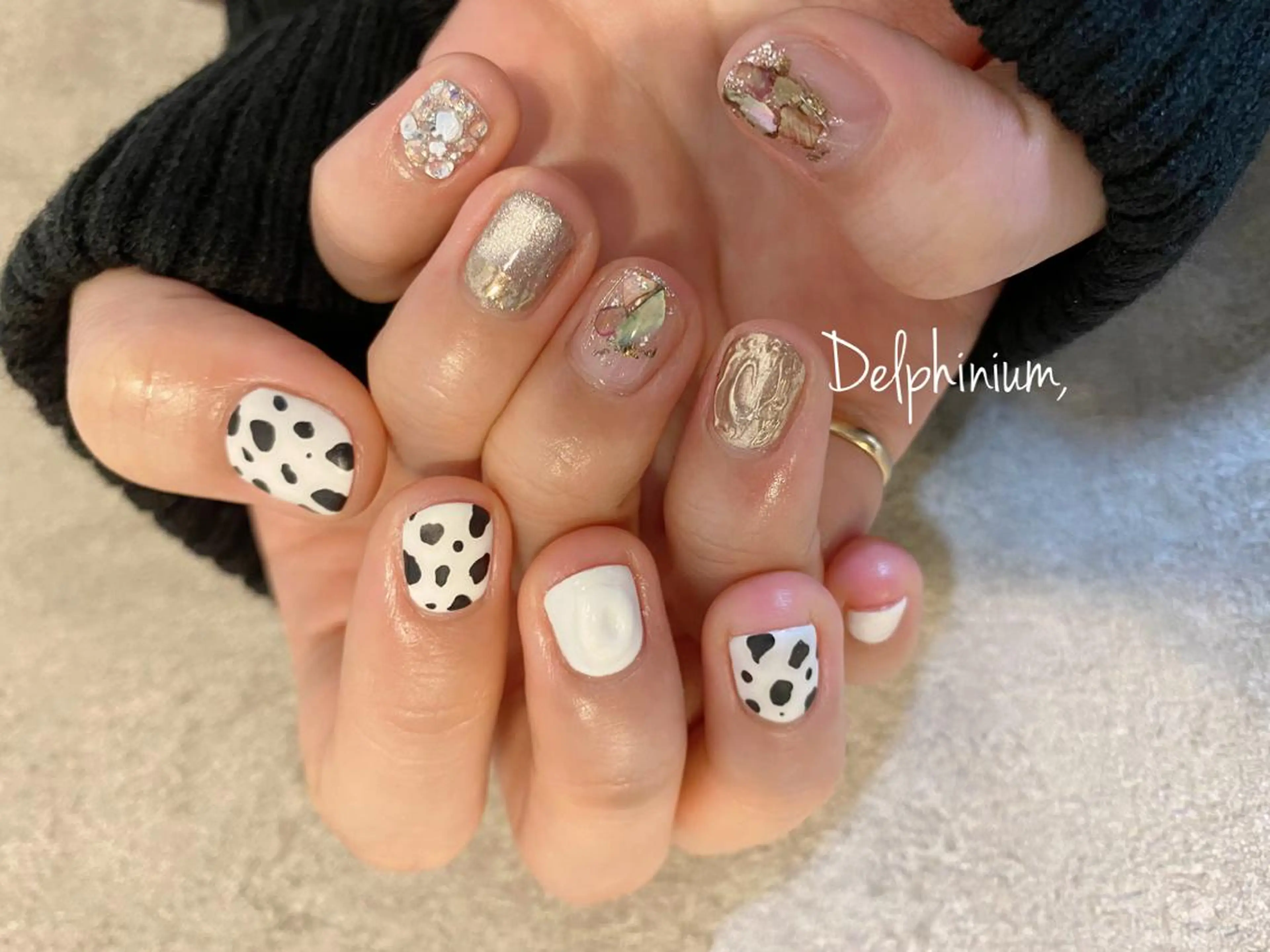 ネイル マグネットネイル ハンドネイル 岡本 友恵のネイルデザイン