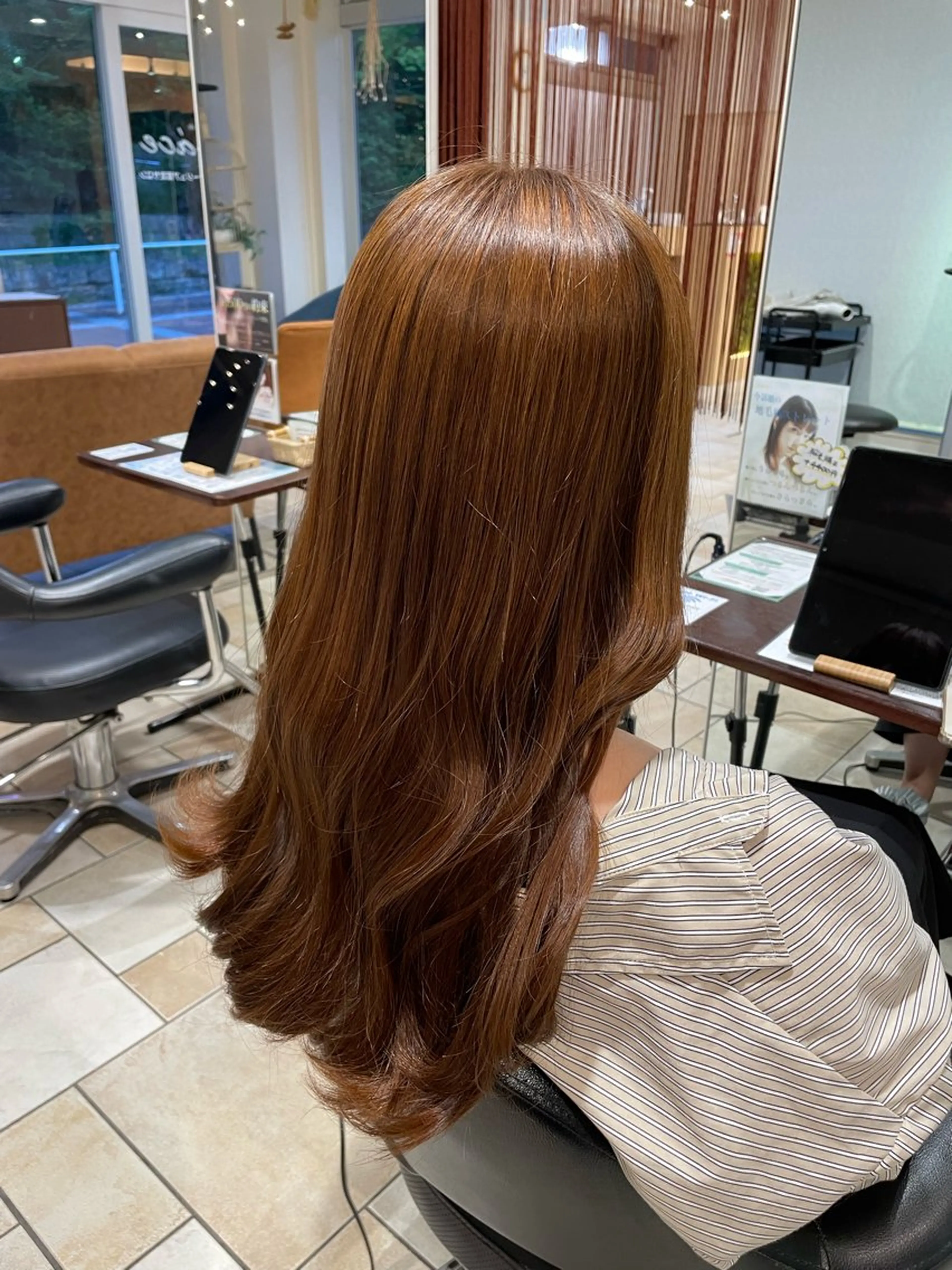 ロング 松本 美涼のヘアスタイル