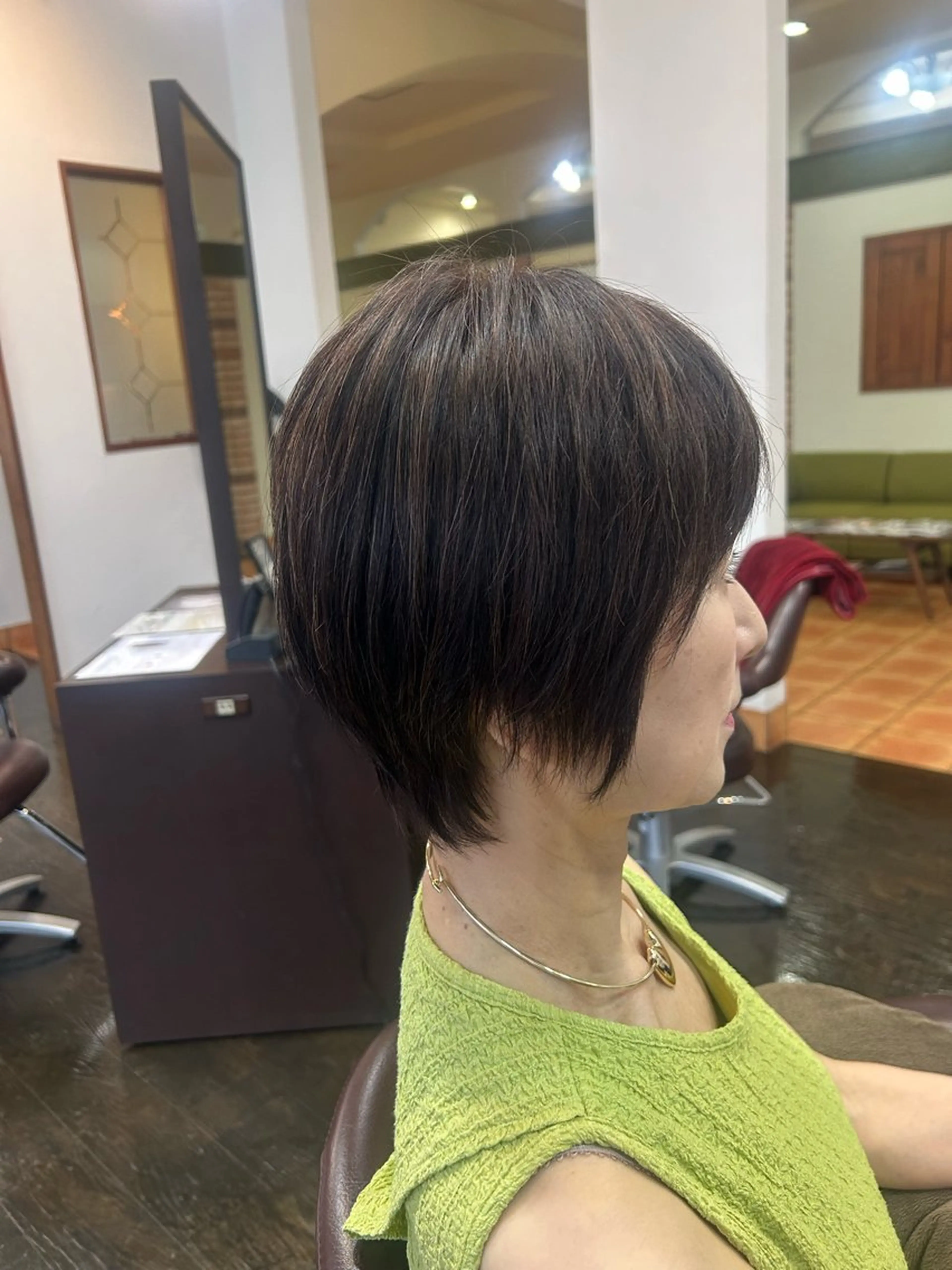 ショート ボブ ハイライト 髪質改善 レイヤーカット 縮毛矯正 カット ヘアカラー トリートメント 康本将輝 ♦️髪質改善♦️のヘアスタイル