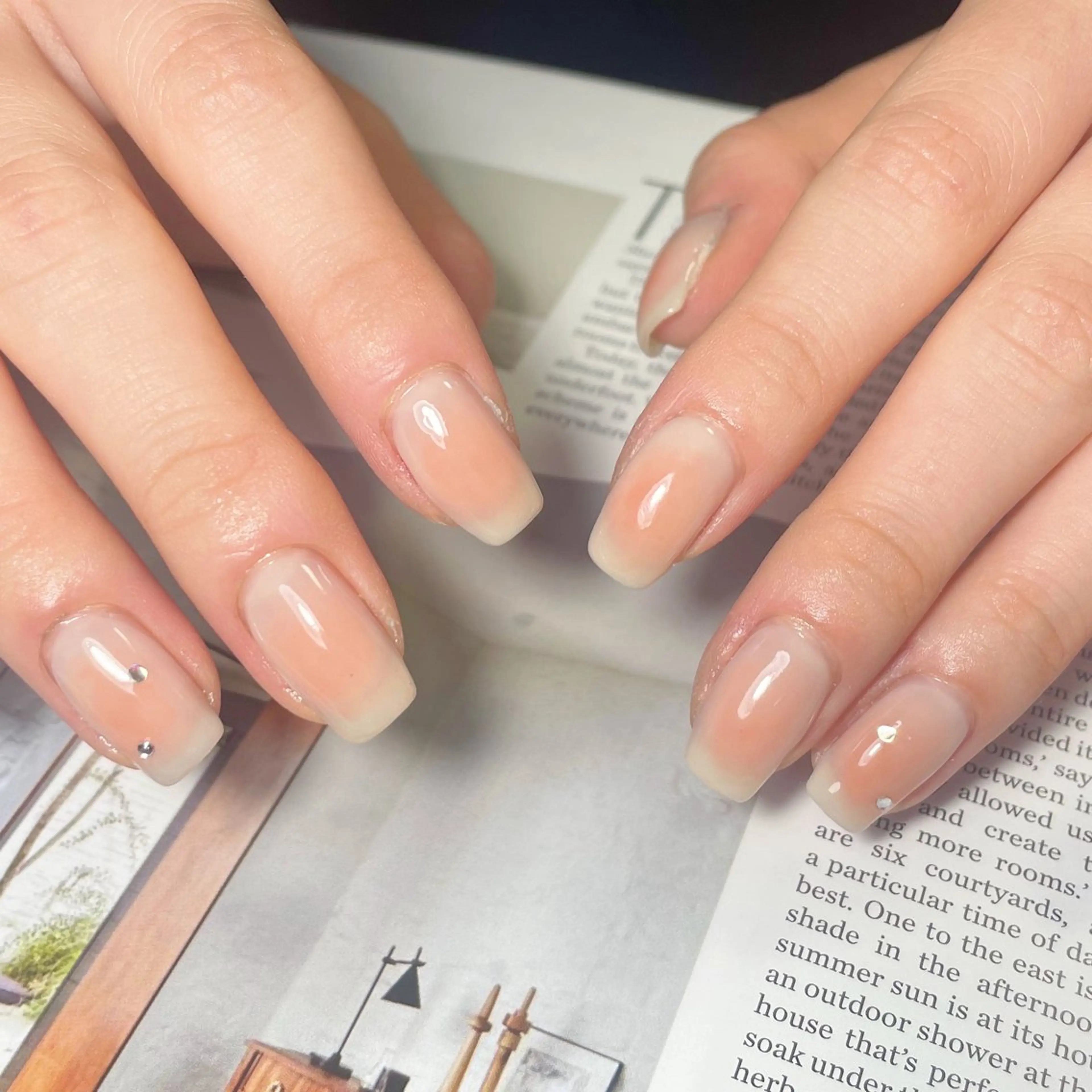 ネイル チークネイル Lofinails ちひろのネイルデザイン