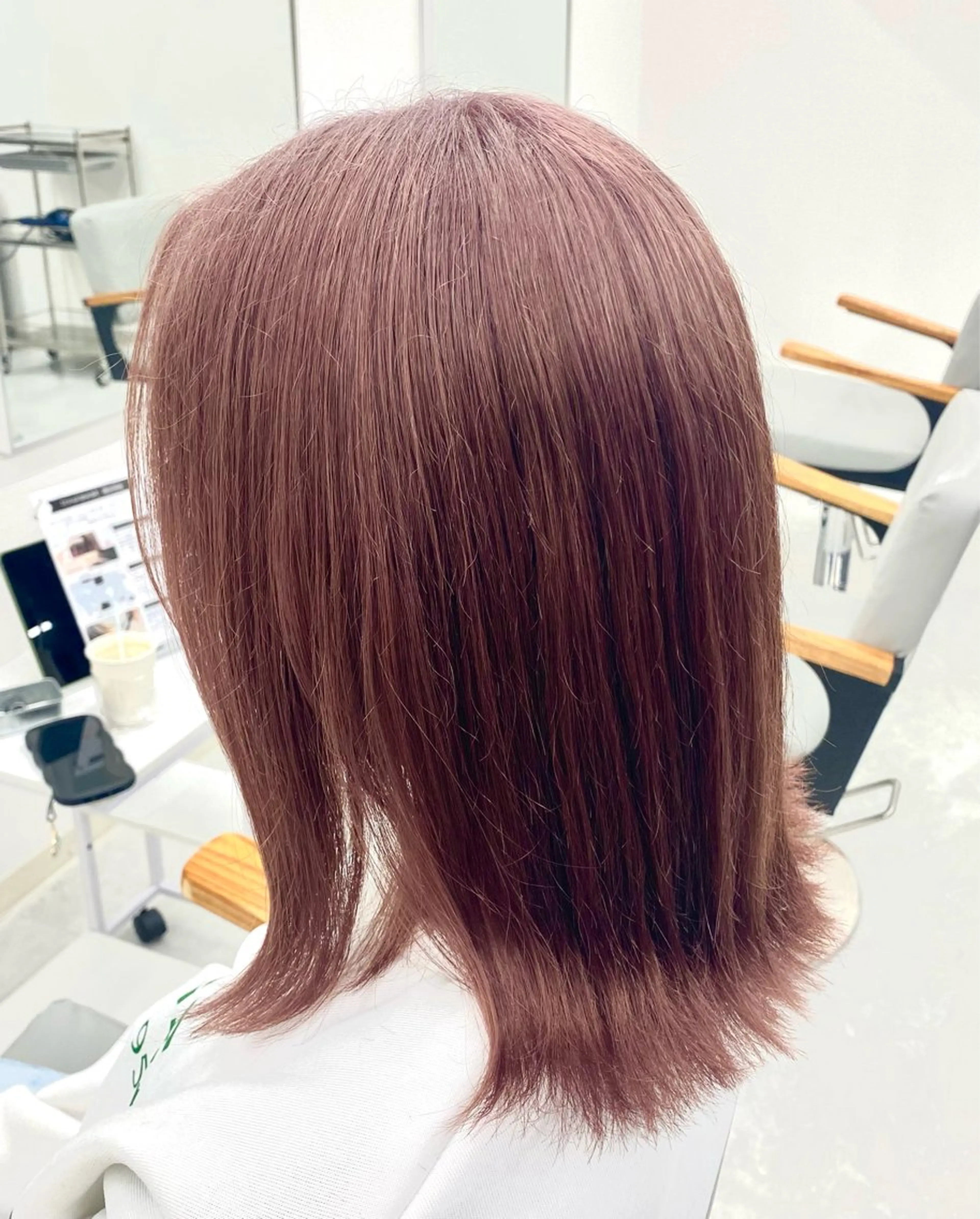 ミディアム カット ヘアカラー 川村 涼介のヘアスタイル