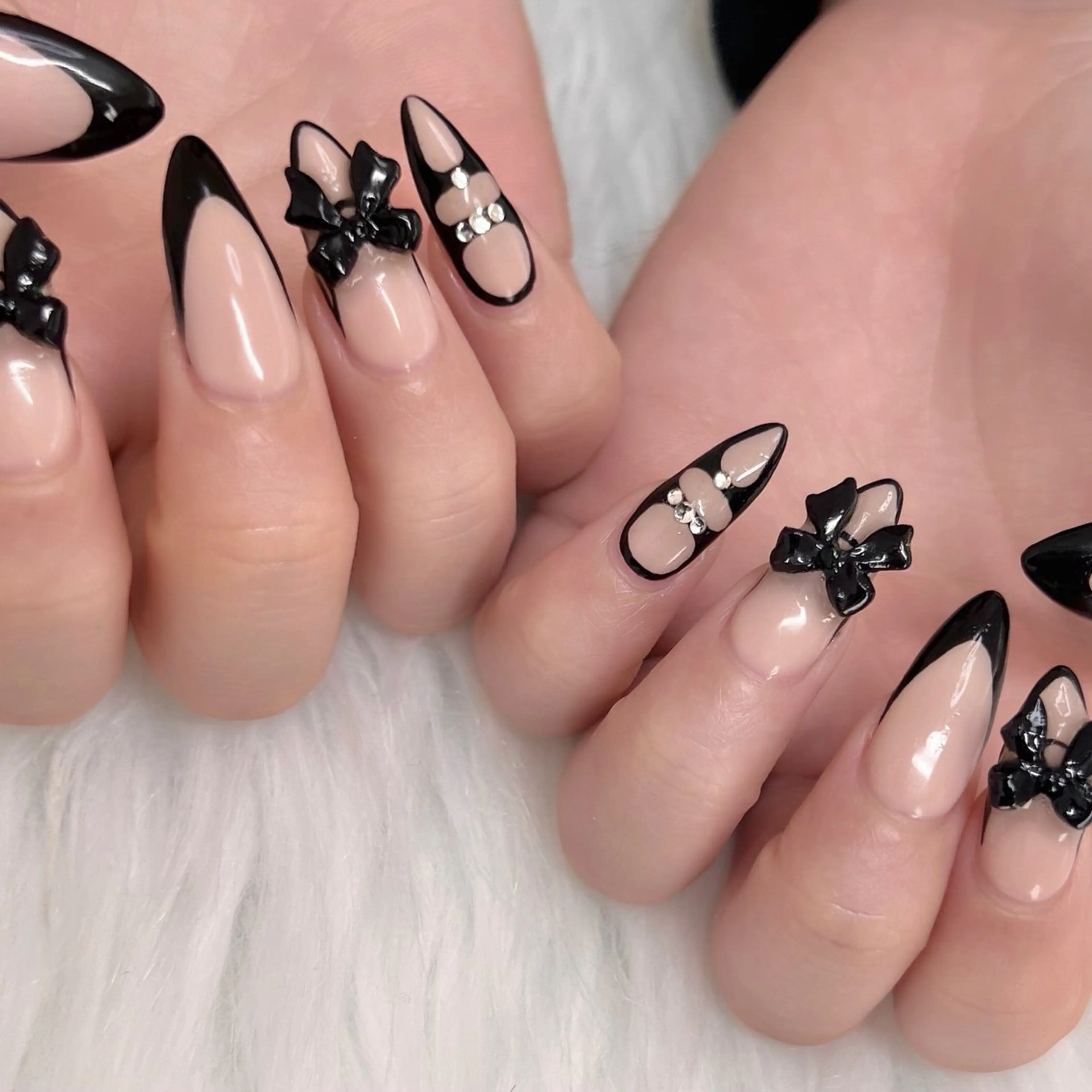 ネイル ブラウン フレンチネイル ハート 韓国ネイル ニュアンスネイル 🩵池袋heart nail🩵のネイルデザイン