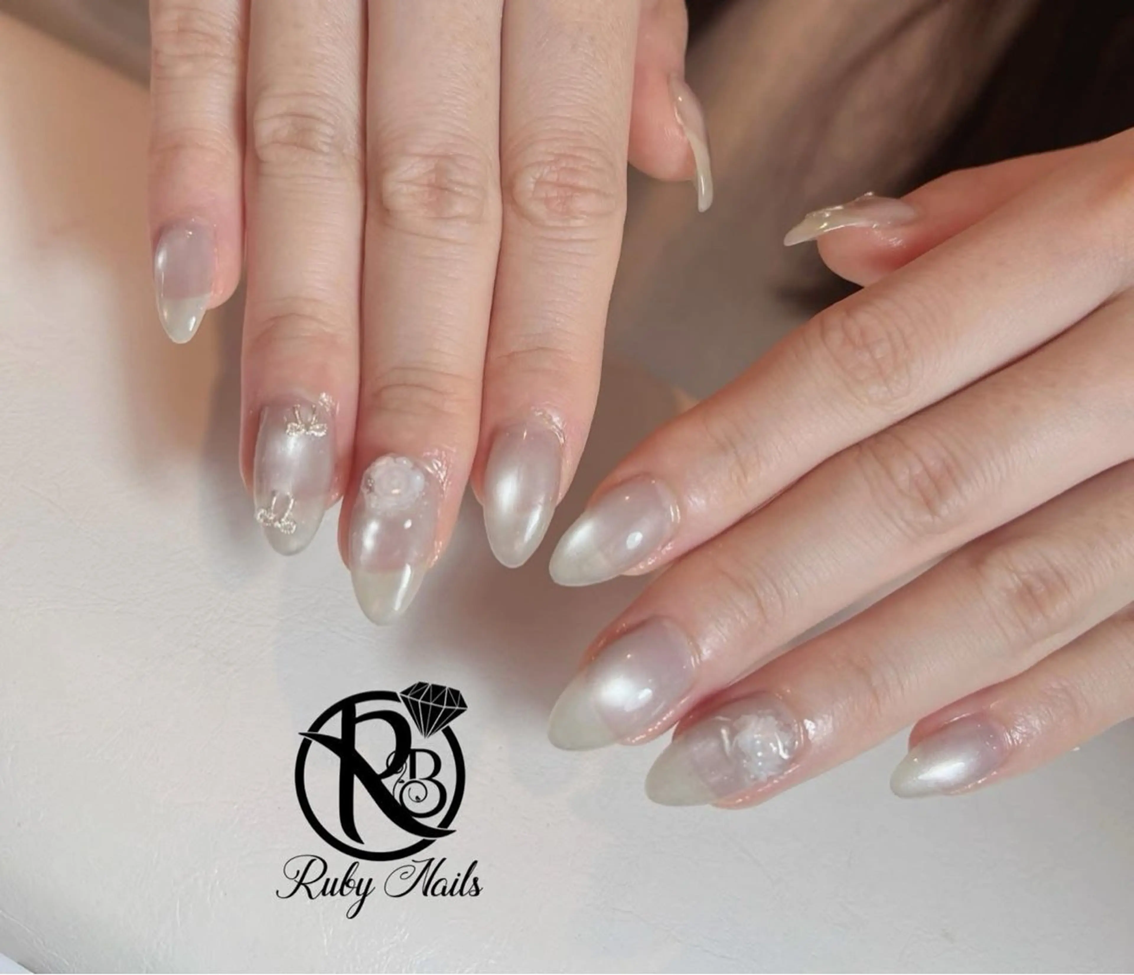 ネイル キラキラネイル 韓国ネイル マグネットネイル ニュアンスネイル 夏ネイル ハンドネイル RUBY Nail 日暮里店のネイルデザイン