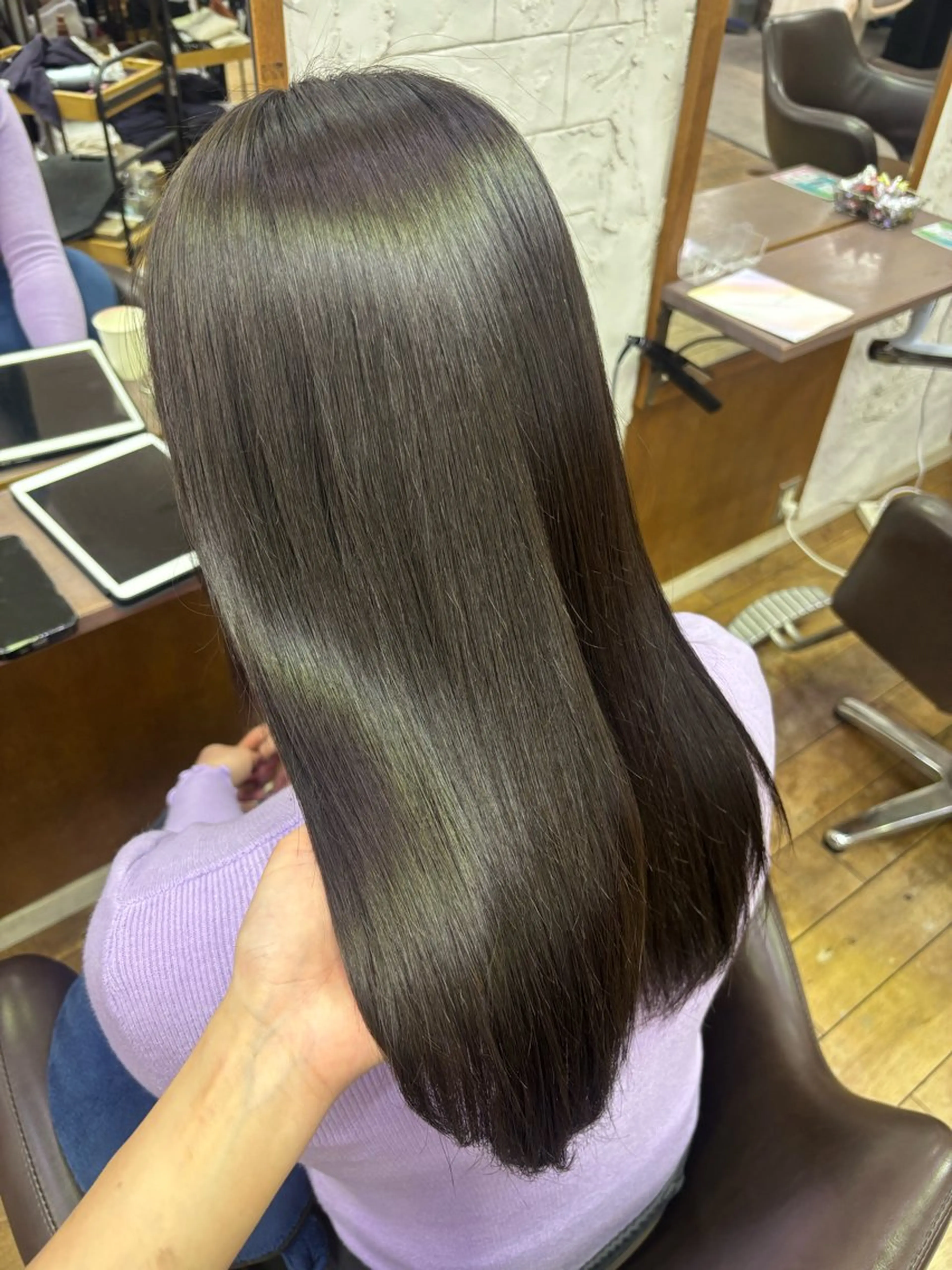 ロング トリートメント カット ヘアカラー 【peqss】澤村 美優のヘアスタイル