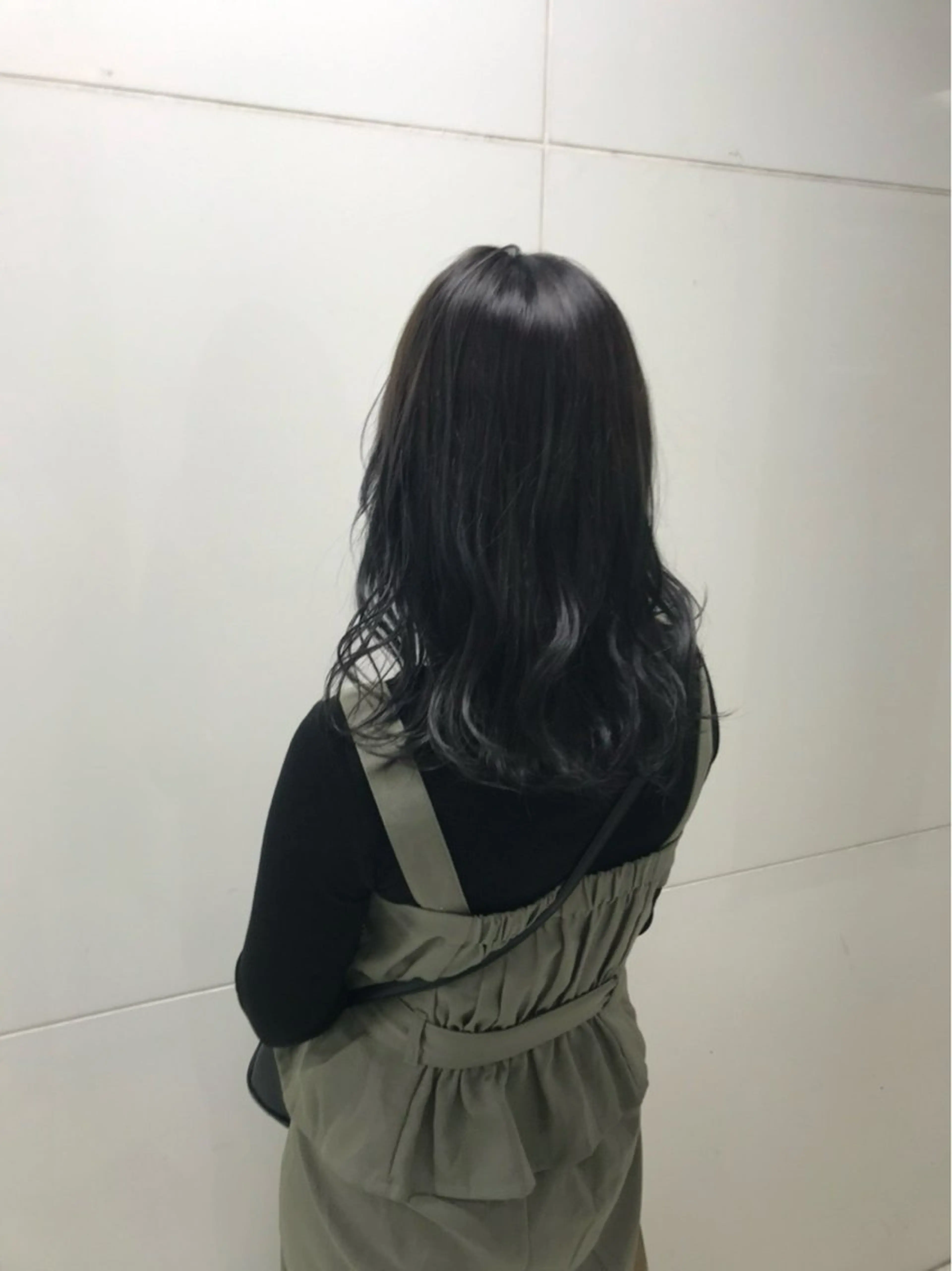 ミディアム カラー 黒髪 ブルーカラー ブルーブラック 透明感カラー ヘアカラー 🎀メンズカット/ 齋藤 優姫🎀のヘアスタイル