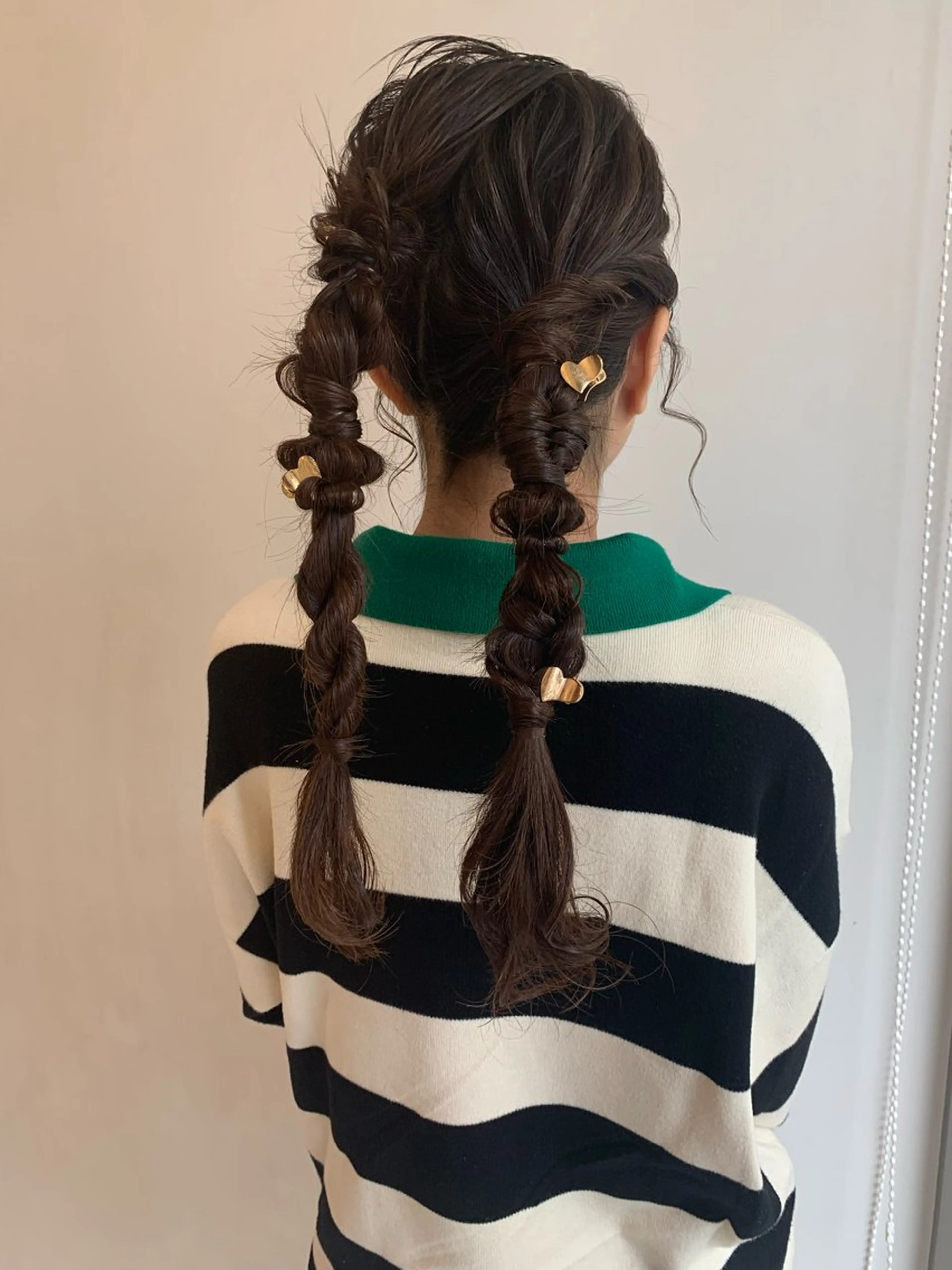 ヘアアレンジ moeka レイヤー /艶カラー/韓国のヘアスタイル