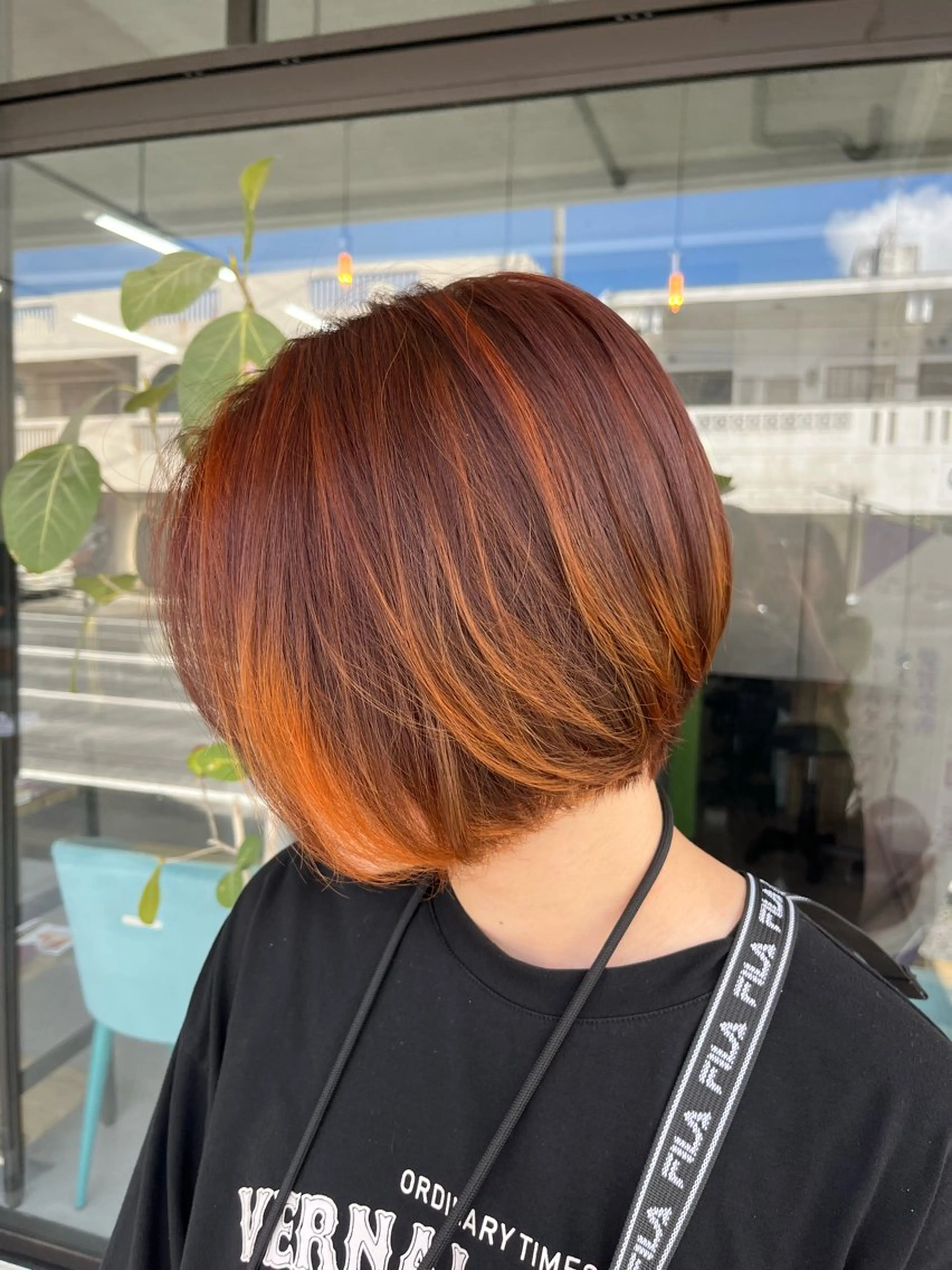 カラー ハイライトカラー オレンジ 宇座 杏音のヘアスタイル