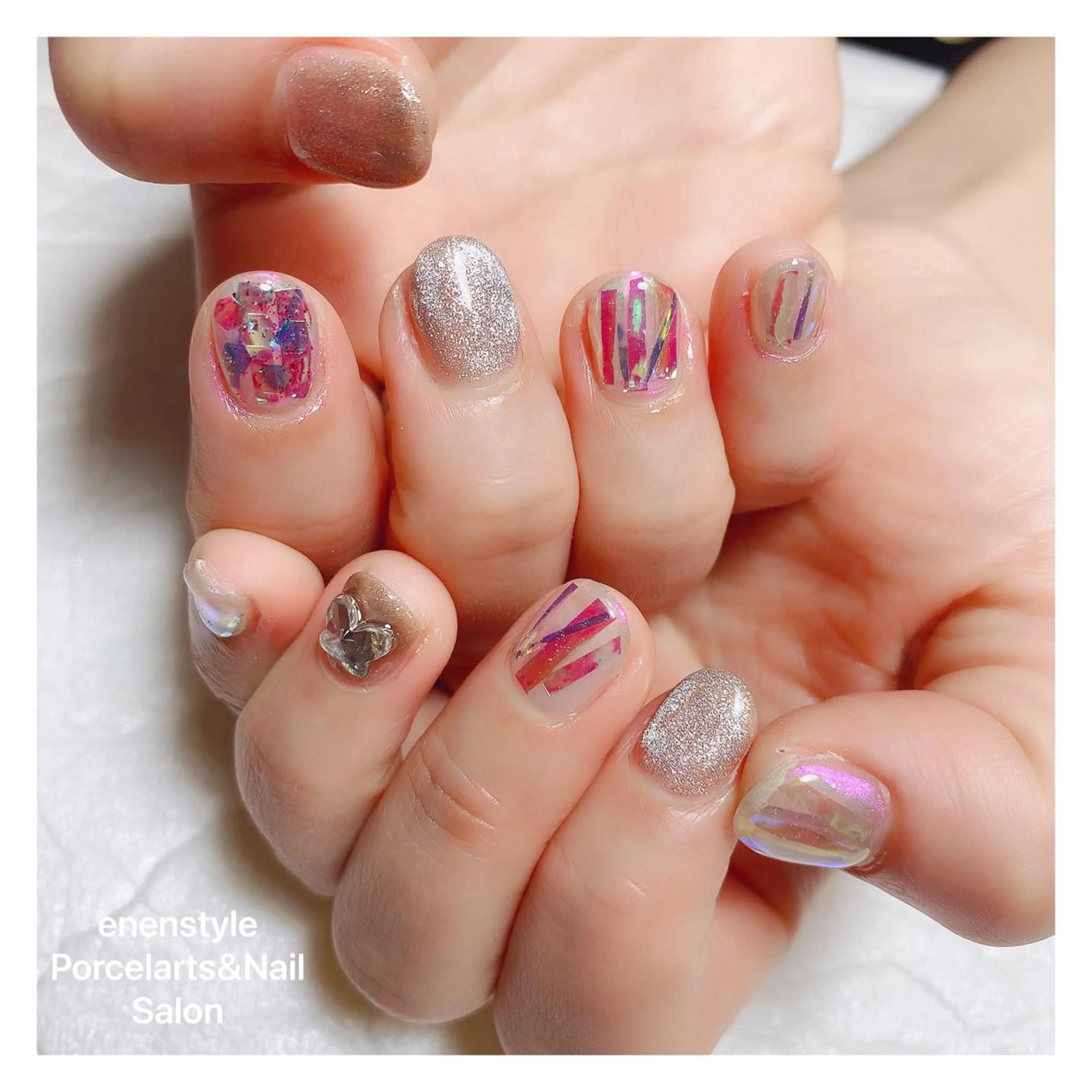 ショート ネイル ハンドネイル 👑enen style👑のネイルデザイン