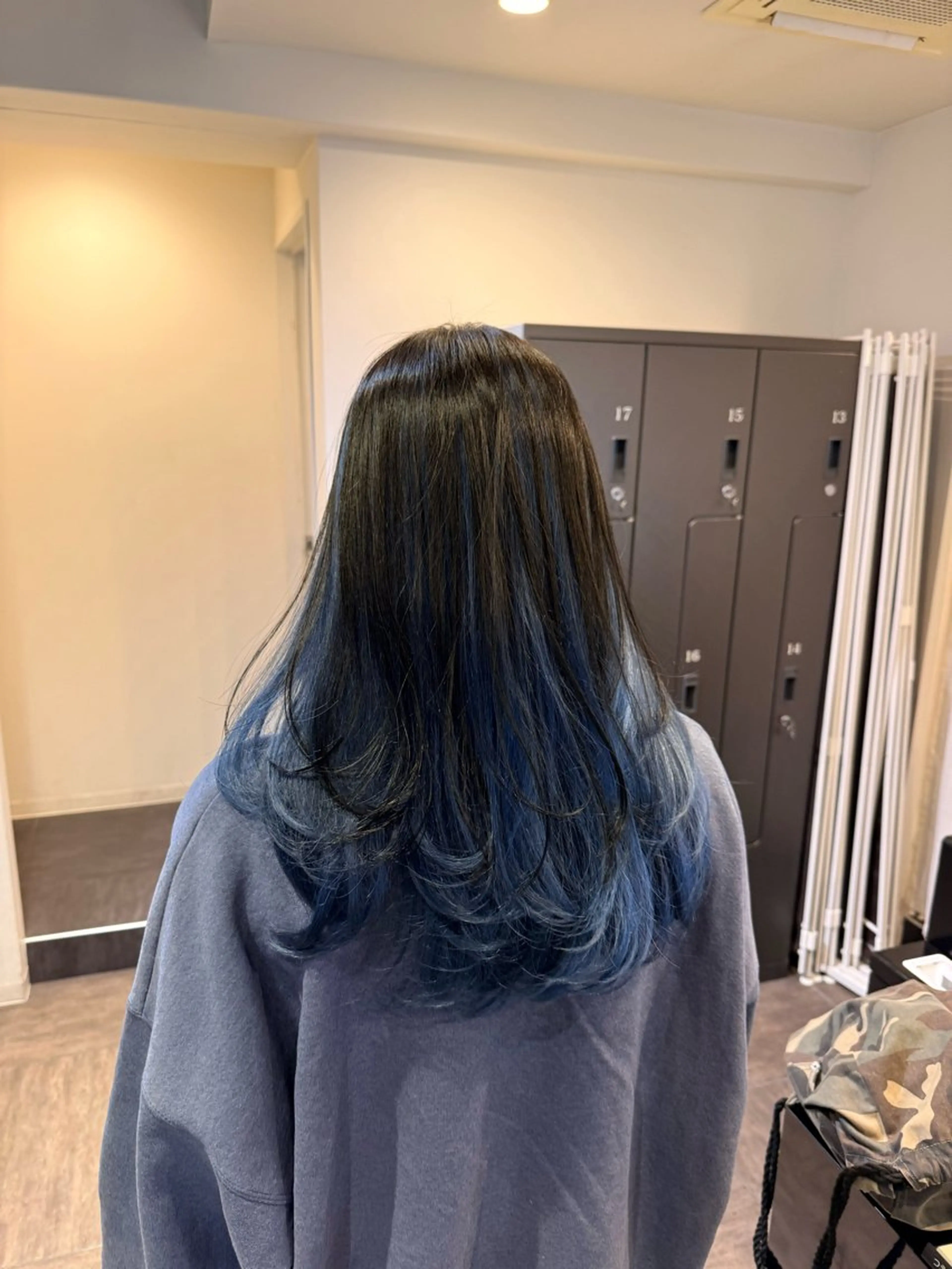 ロング ヘアカラー レイヤー/艶カラー ROKUのヘアスタイル