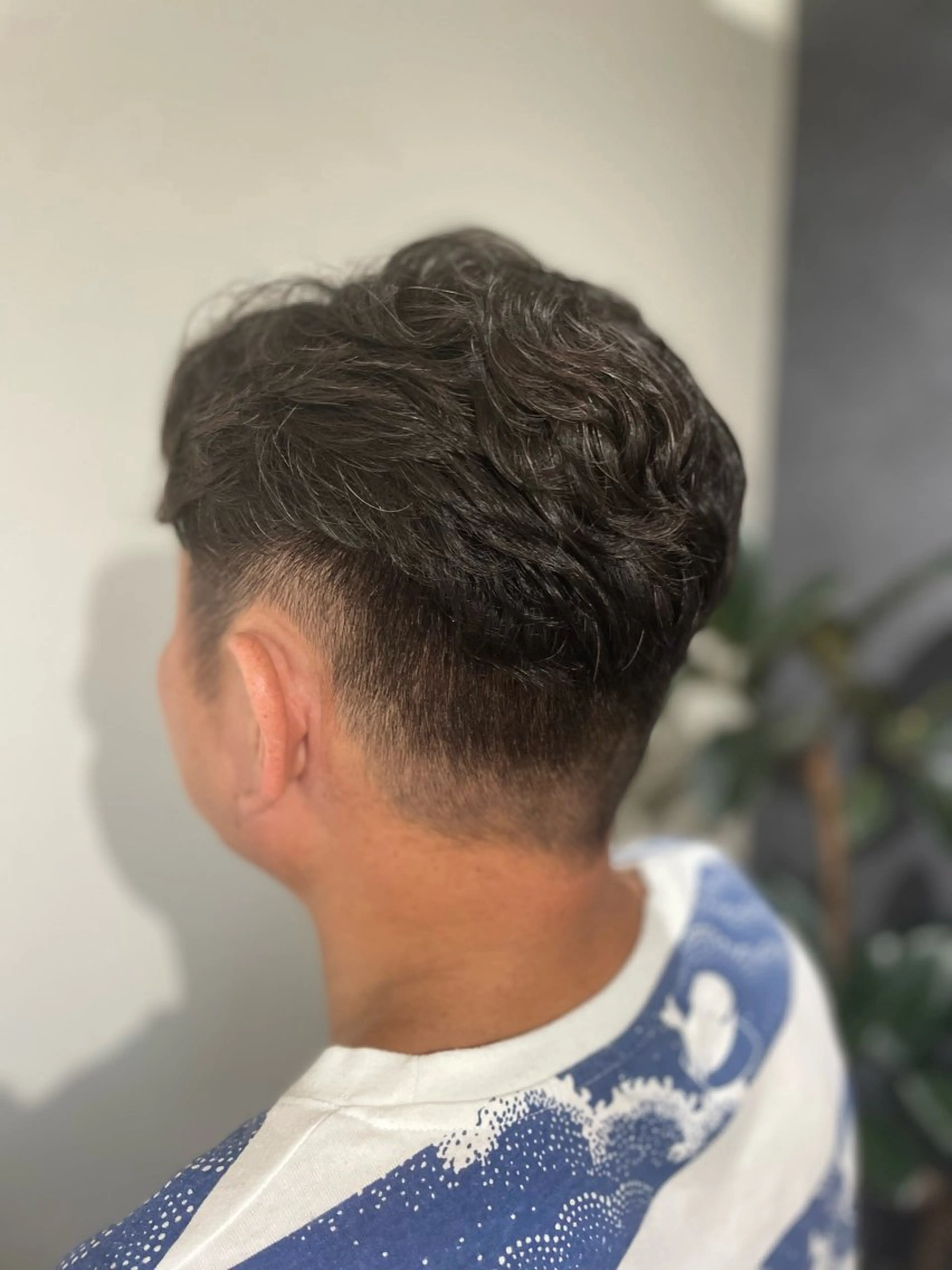 ショート Re room. 女性スタイリストのヘアスタイル