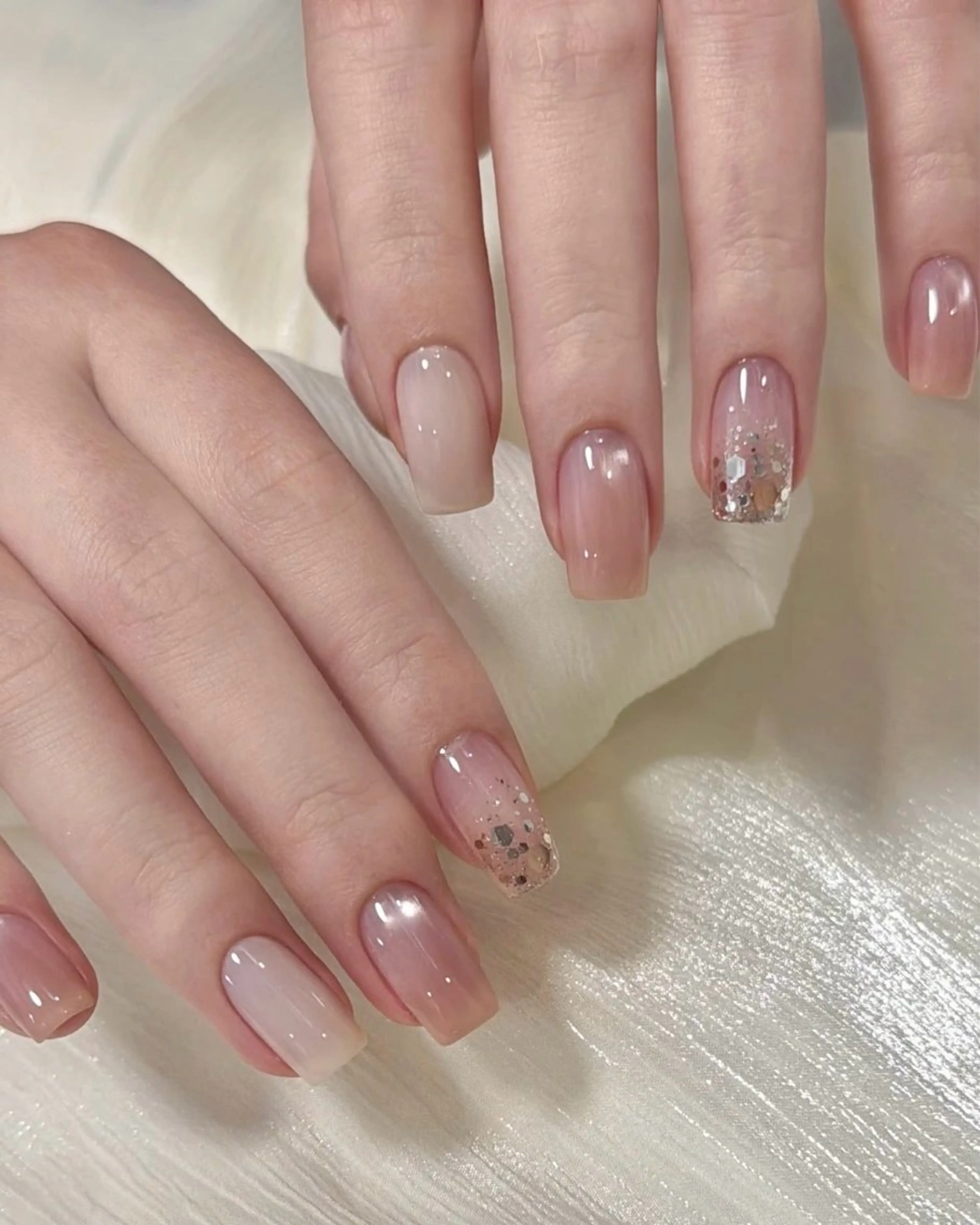 ネイル フレンチネイル 韓国ネイル マグネットネイル ミラーネイル 持ち込み ハンドネイル Speraネイル 大宮店🎀のネイルデザイン