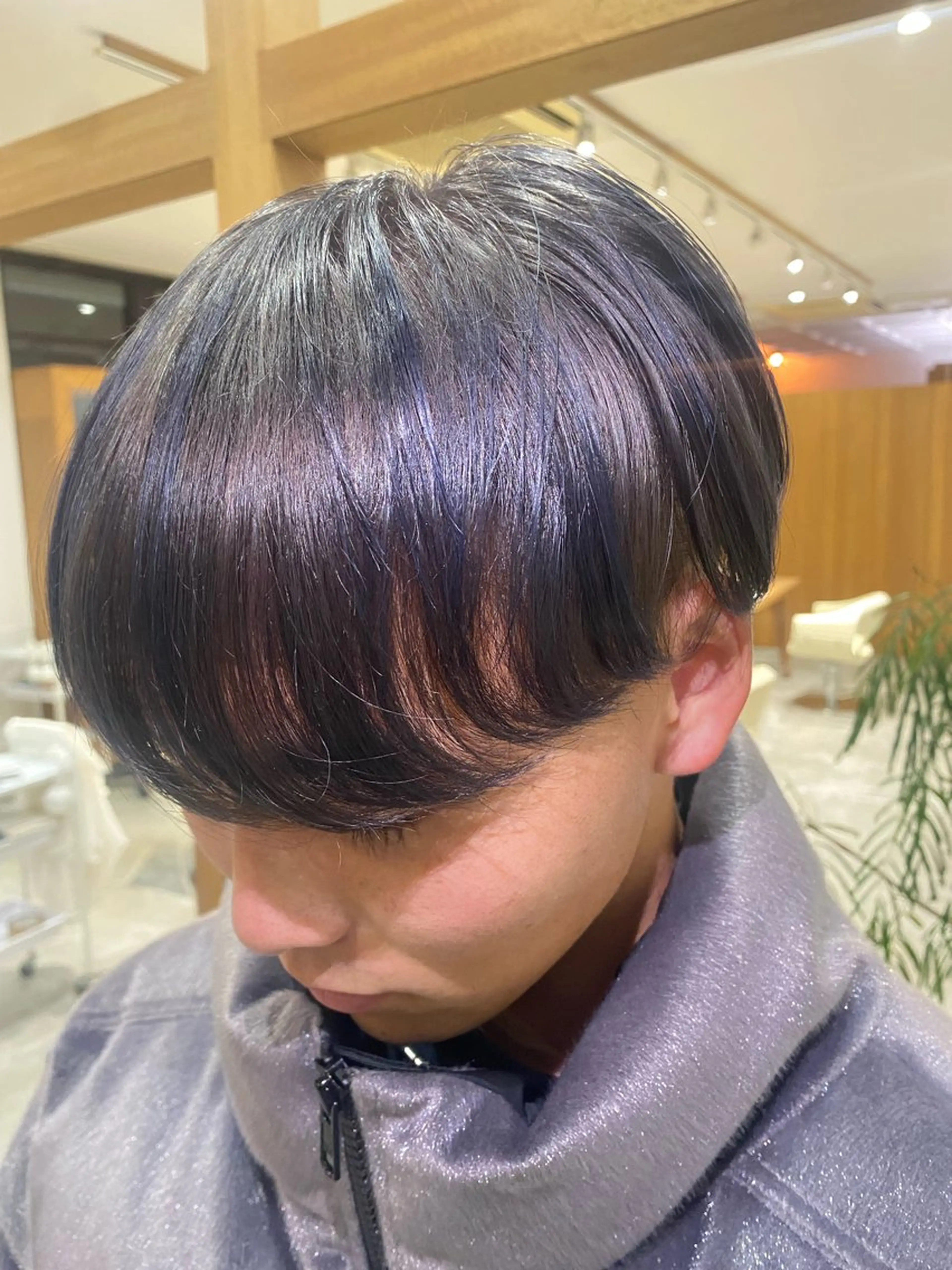 ショート カラー メンズ メンズブリーチ メンズハイライト ブリーチ ブルーカラー ハイライトカラー fulam所属・MIKU ／fulamのヘアスタイル