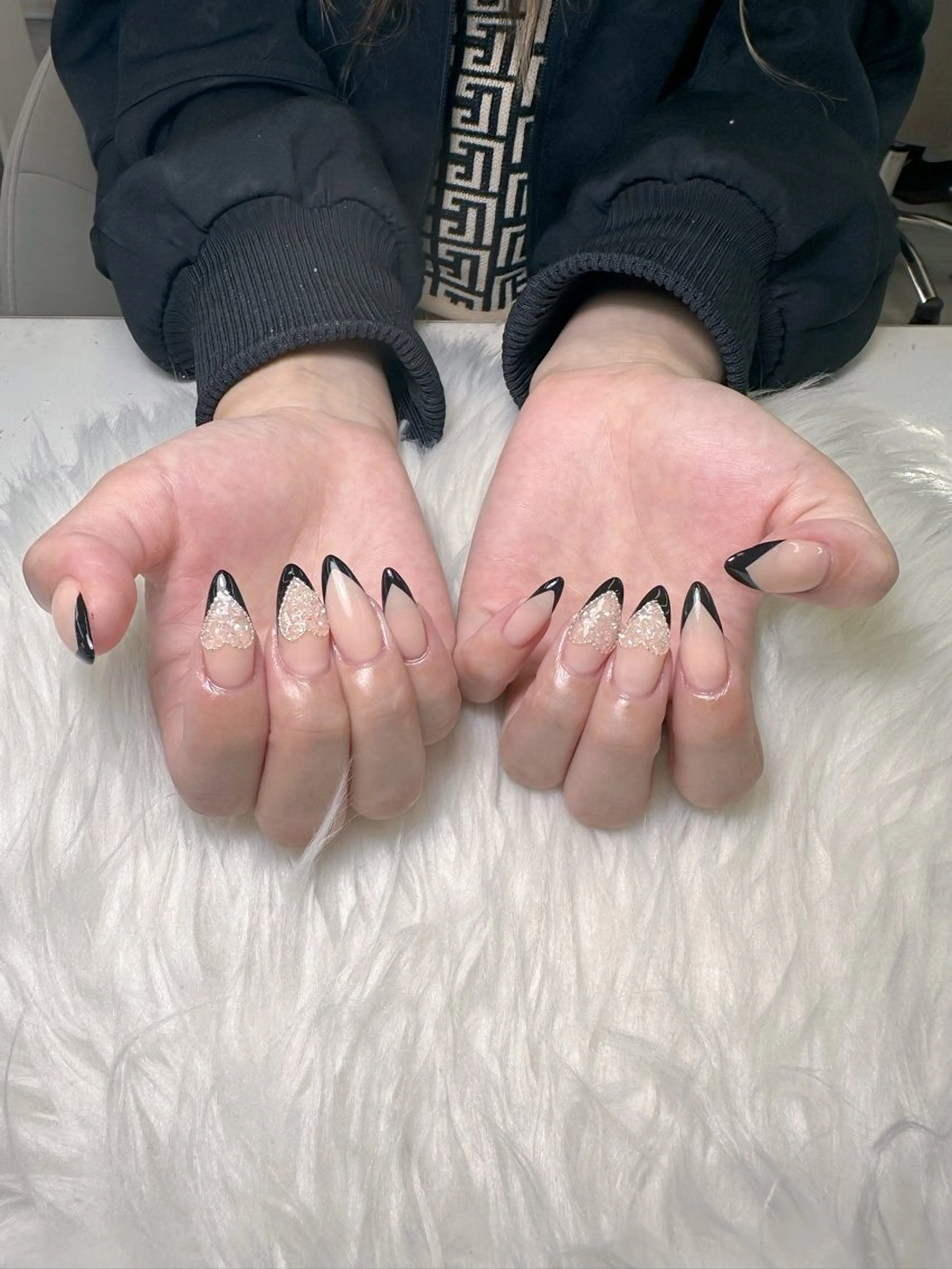 ネイル ハート ハンドネイル Kingnail Emiのネイルデザイン