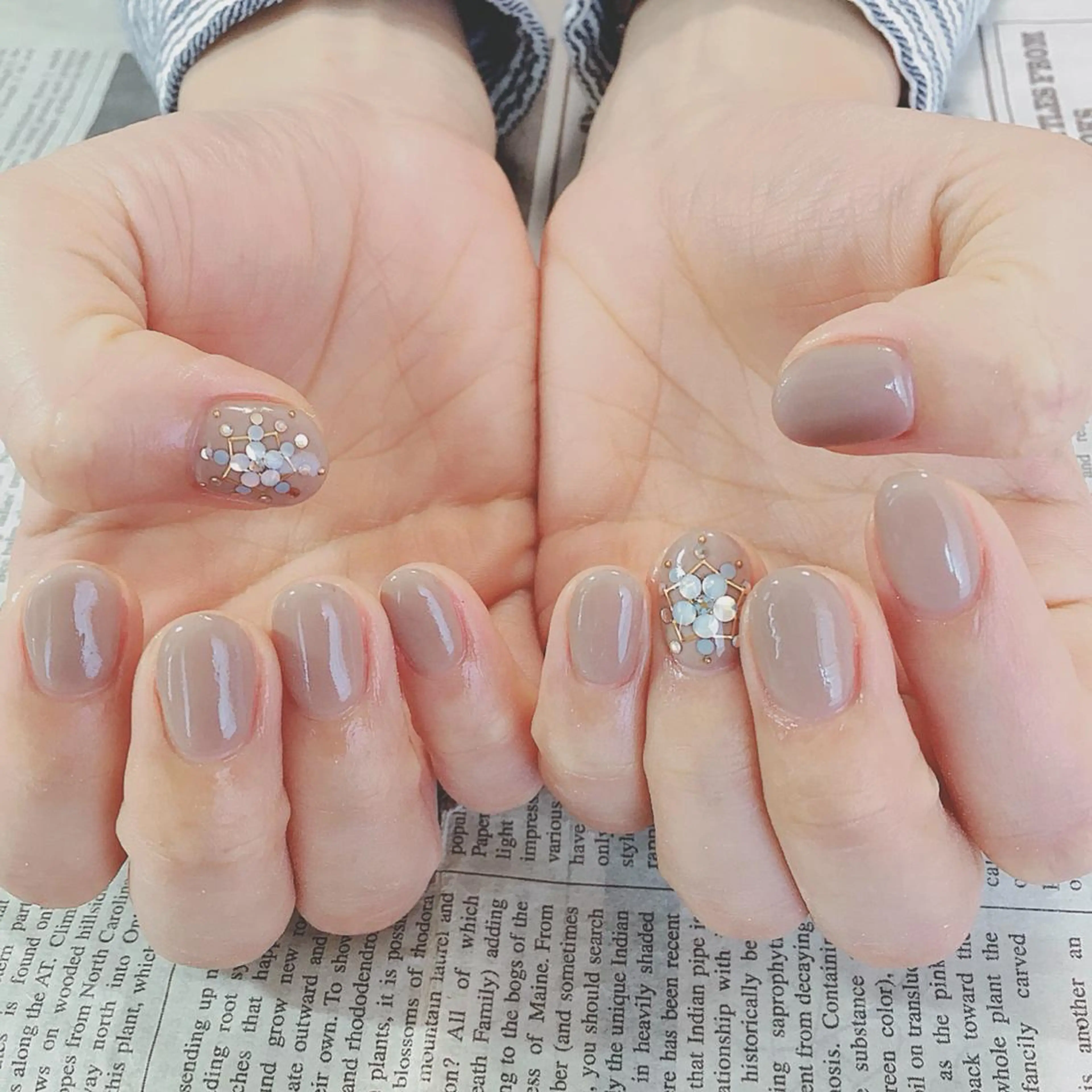 ネイル ハンドネイル ハンドケア 森山 舞のネイルデザイン