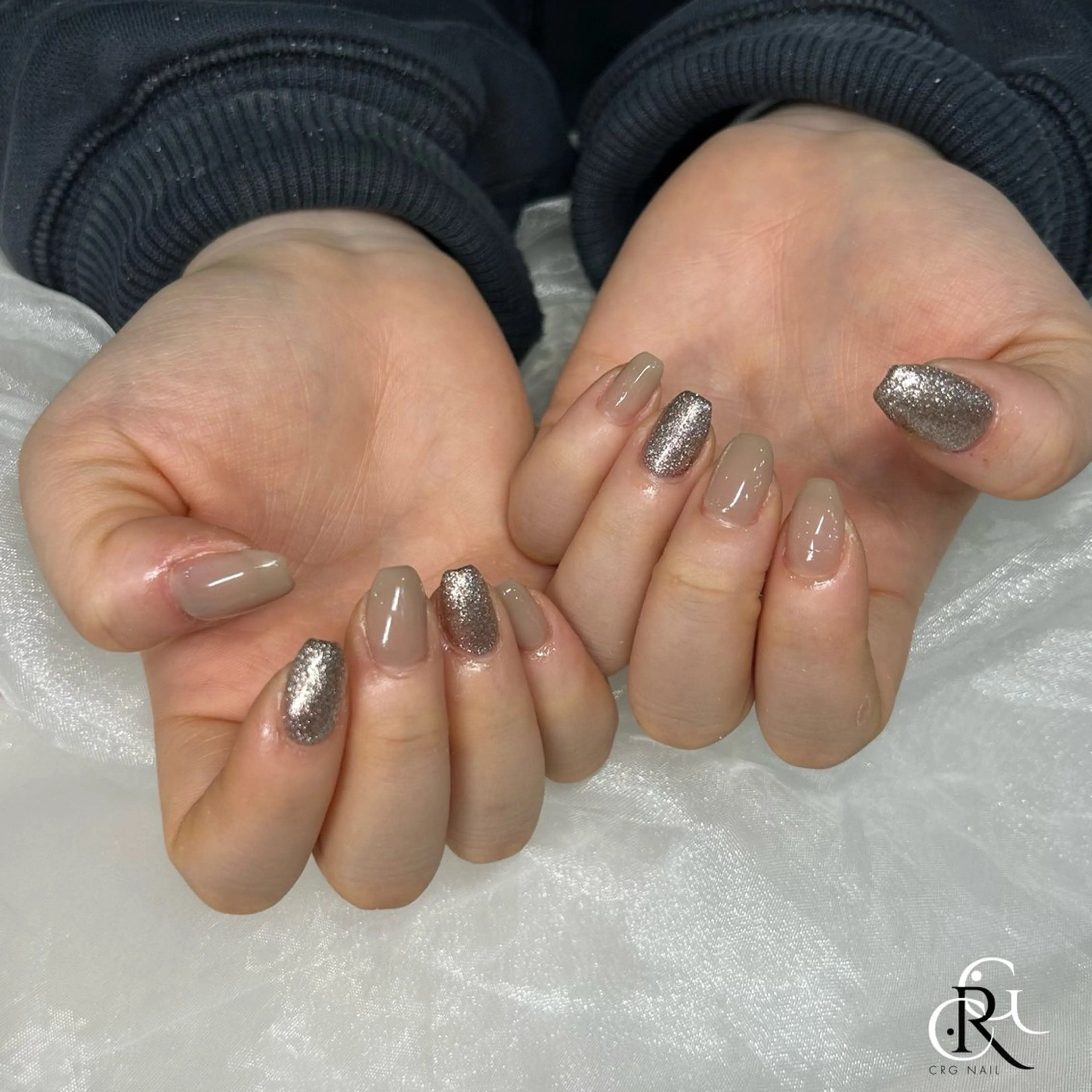 ショート ハンドネイル 美フォルムスカルプ✨ RENAのネイルデザイン