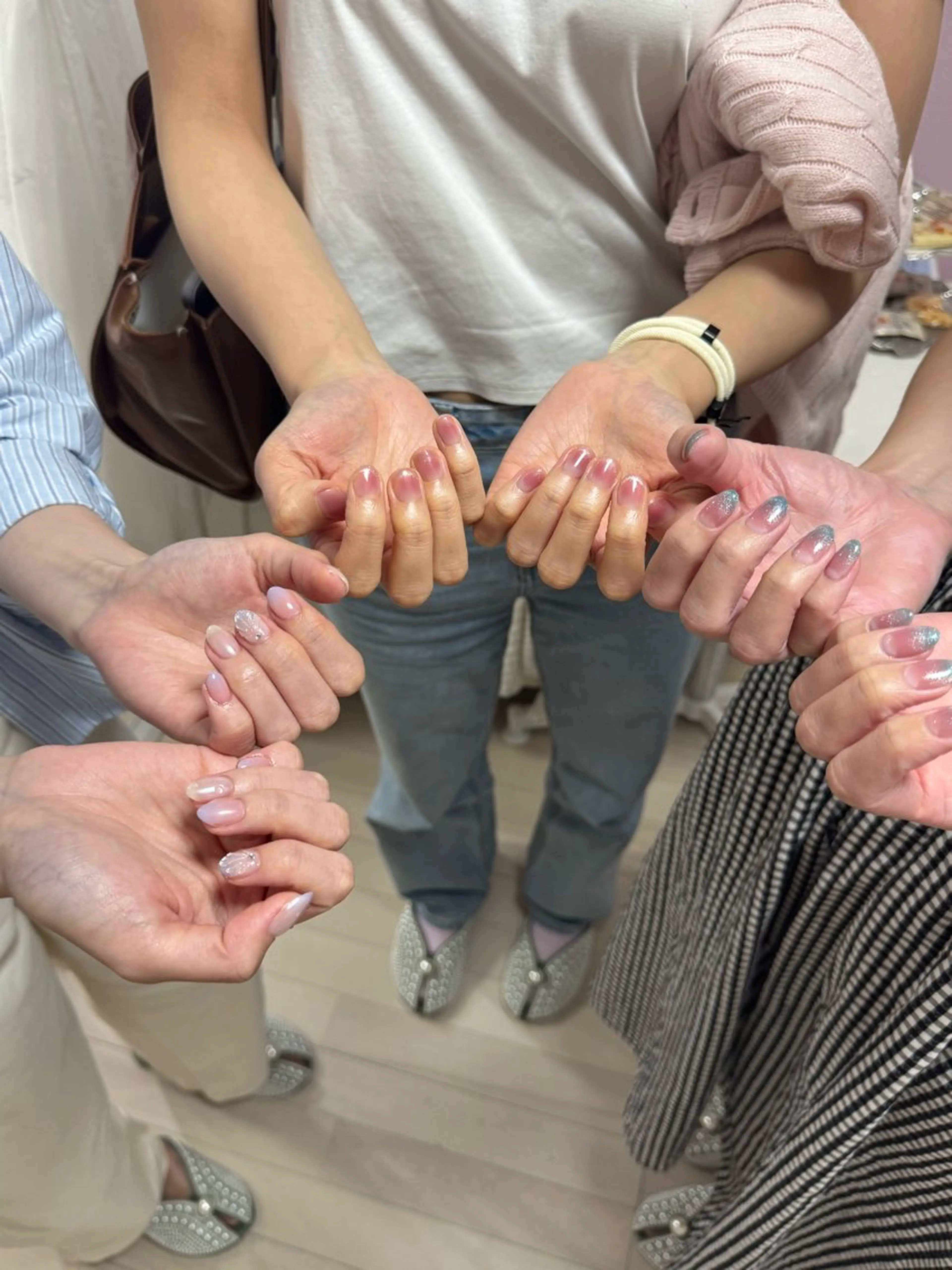 ネイル アートネイル オーロラネイル チークネイル フレンチネイル ガラスフレンチ ハンドネイル 🎀🎀YooLi Nail Salonのネイルデザイン