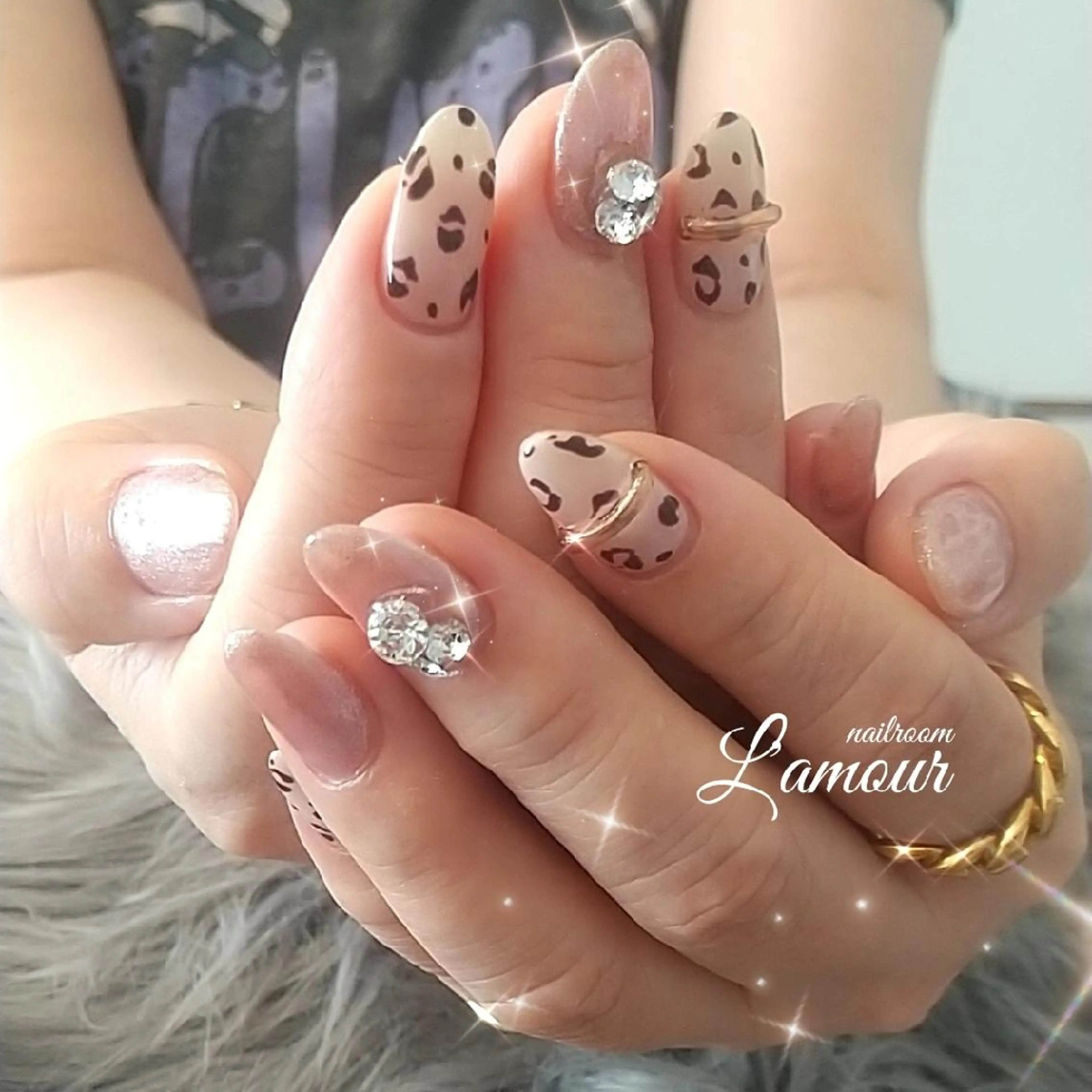 ネイル L'amour 吹田市のネイルデザイン