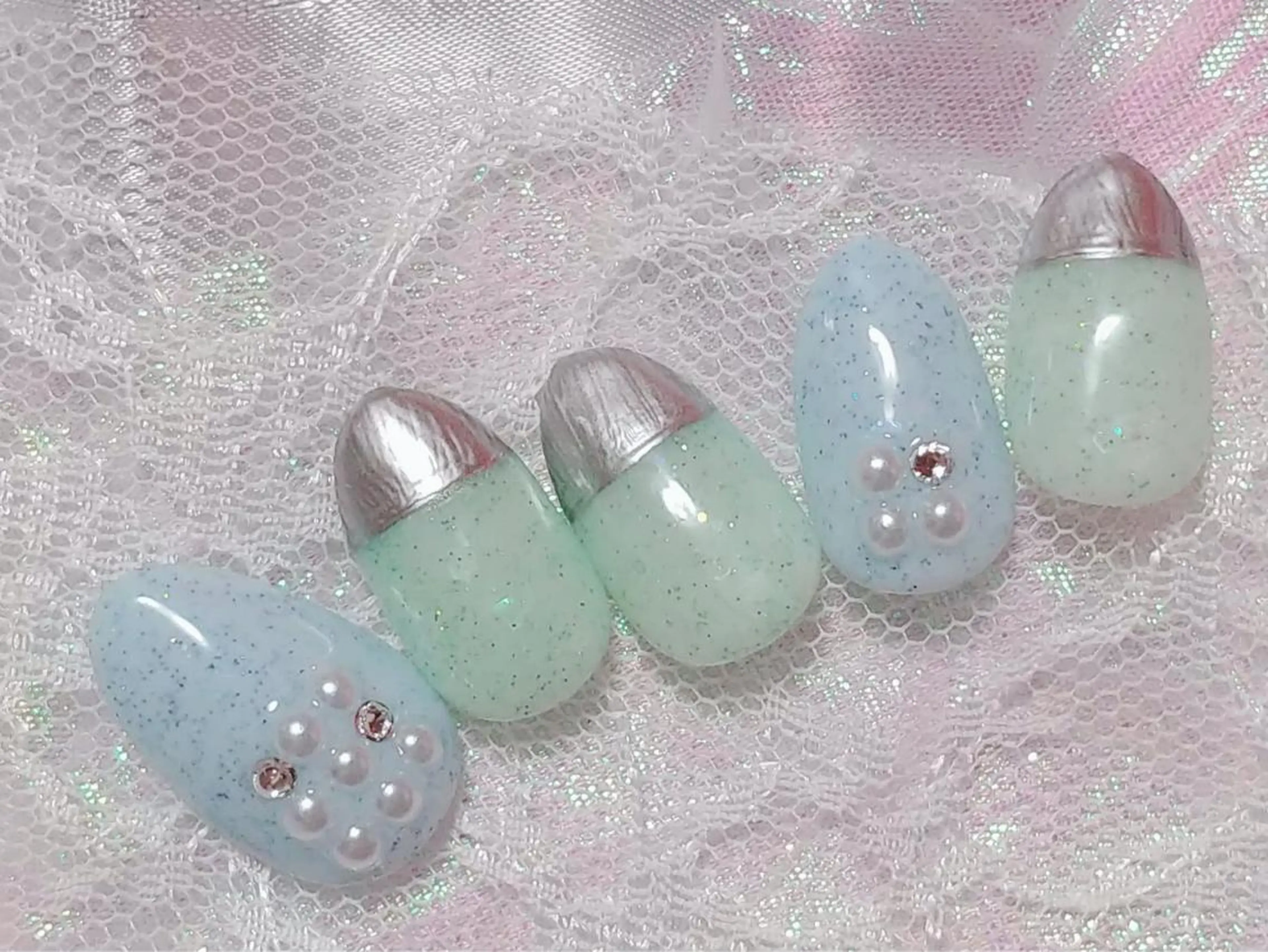 ネイル ミラーネイル パステルネイル Nail lieNのネイルデザイン