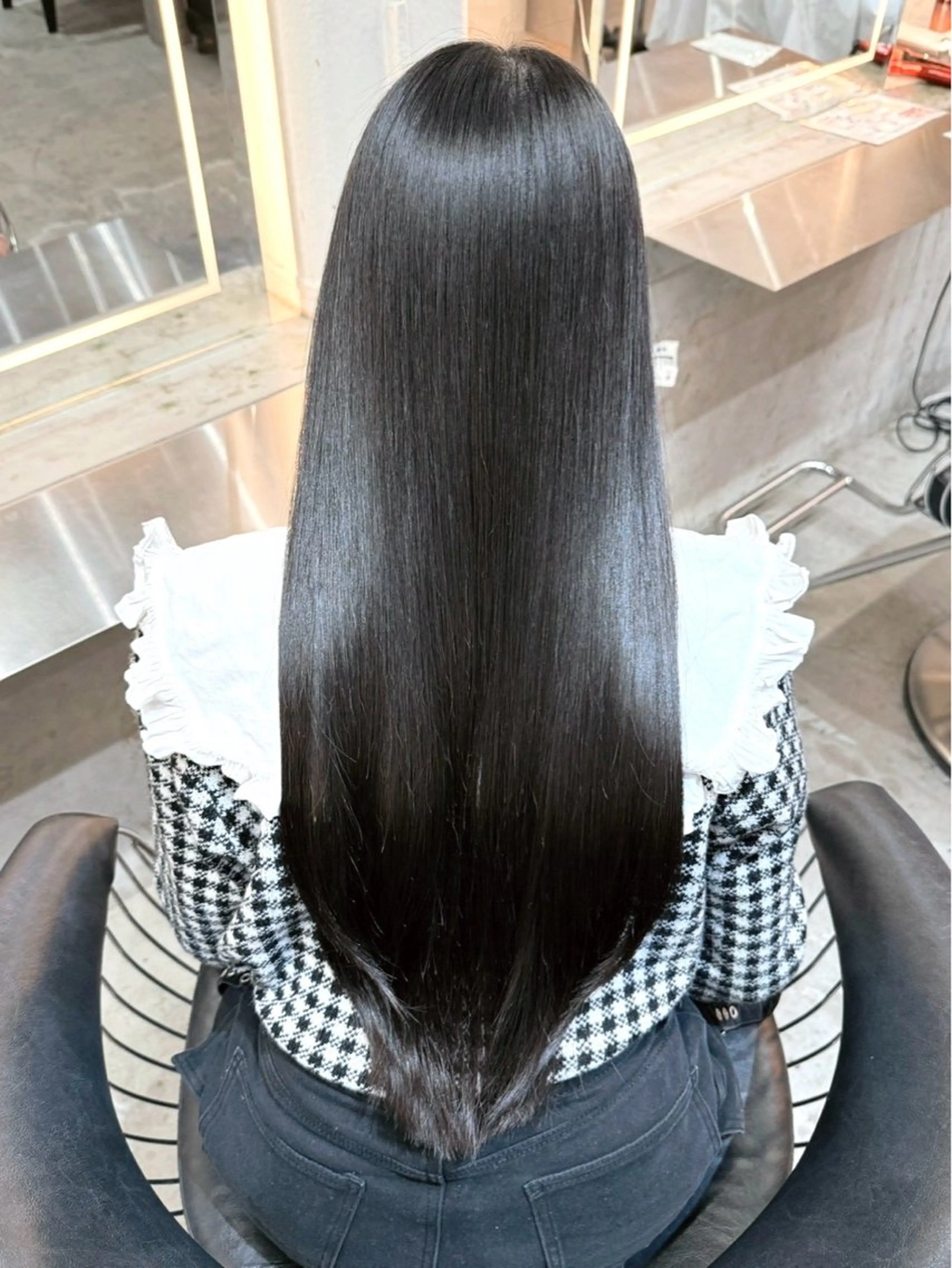 【期間限定】トーンダウンカラー+トリートメント←就活などで自然な暗髪にしたい&透明感が欲しい方はこちら!の写真