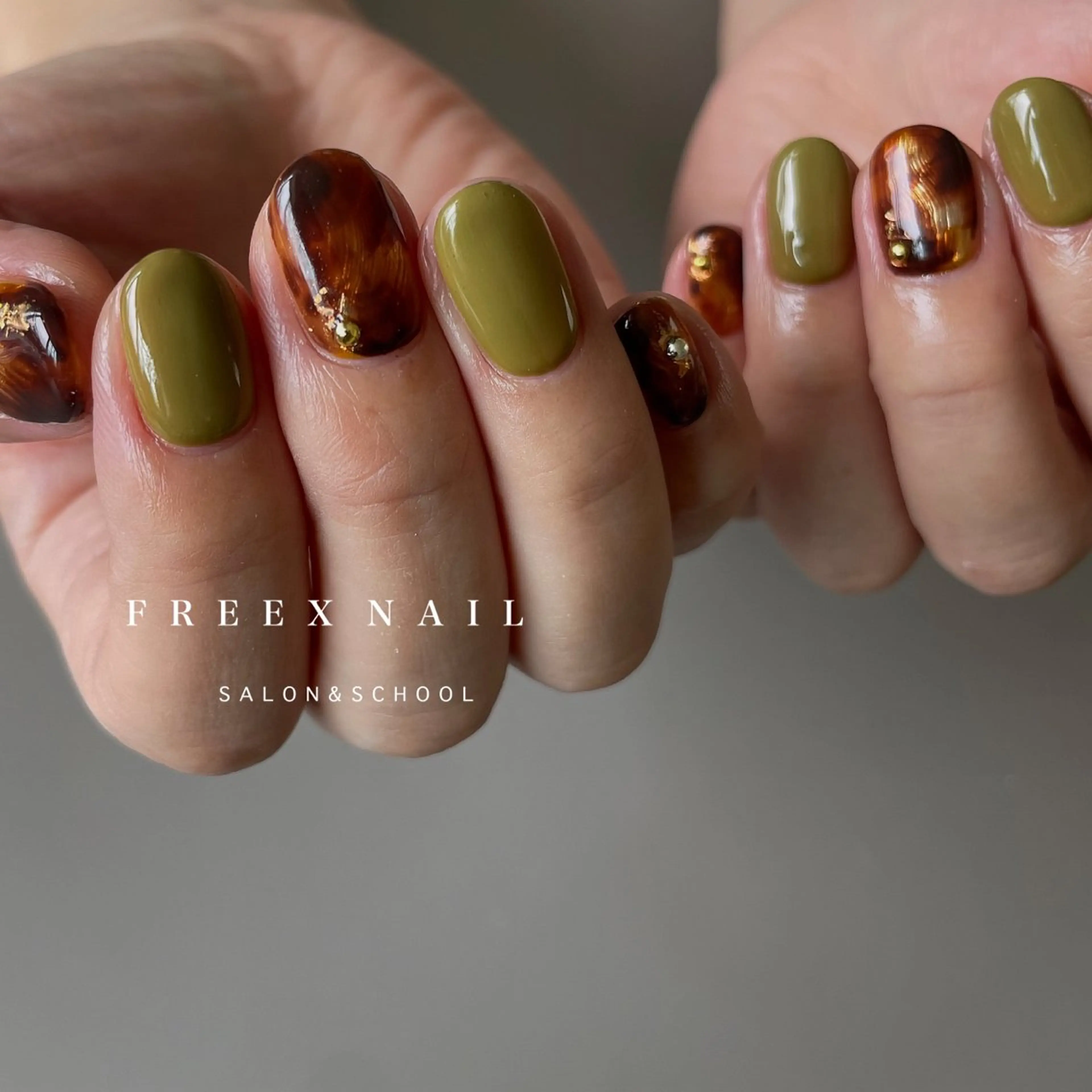 ネイル べっ甲ネイル ハンドネイル ハンドケア freex nail /ニュアンス/個性派のネイルデザイン