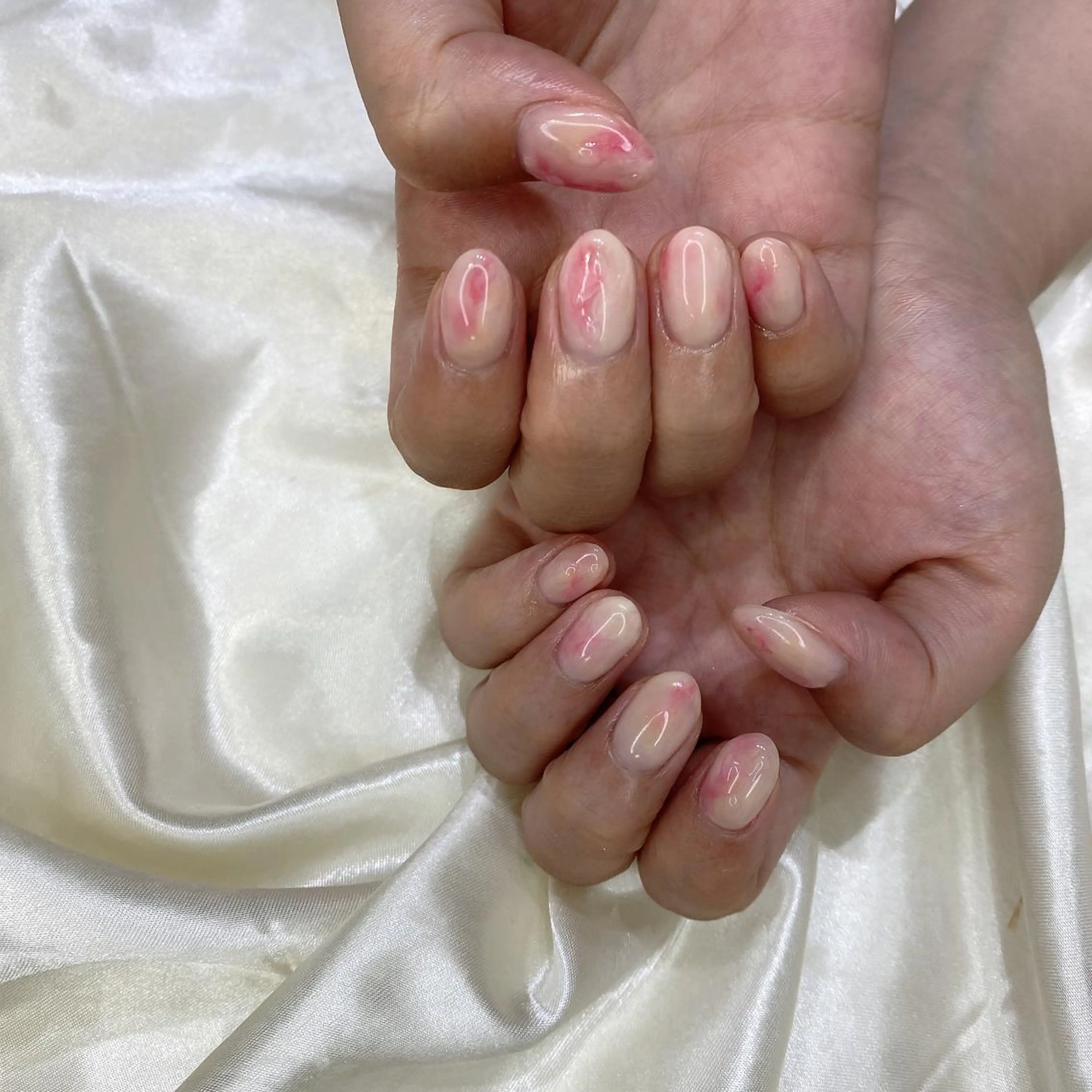 ネイル ハンドネイル 西岡 杏のネイルデザイン