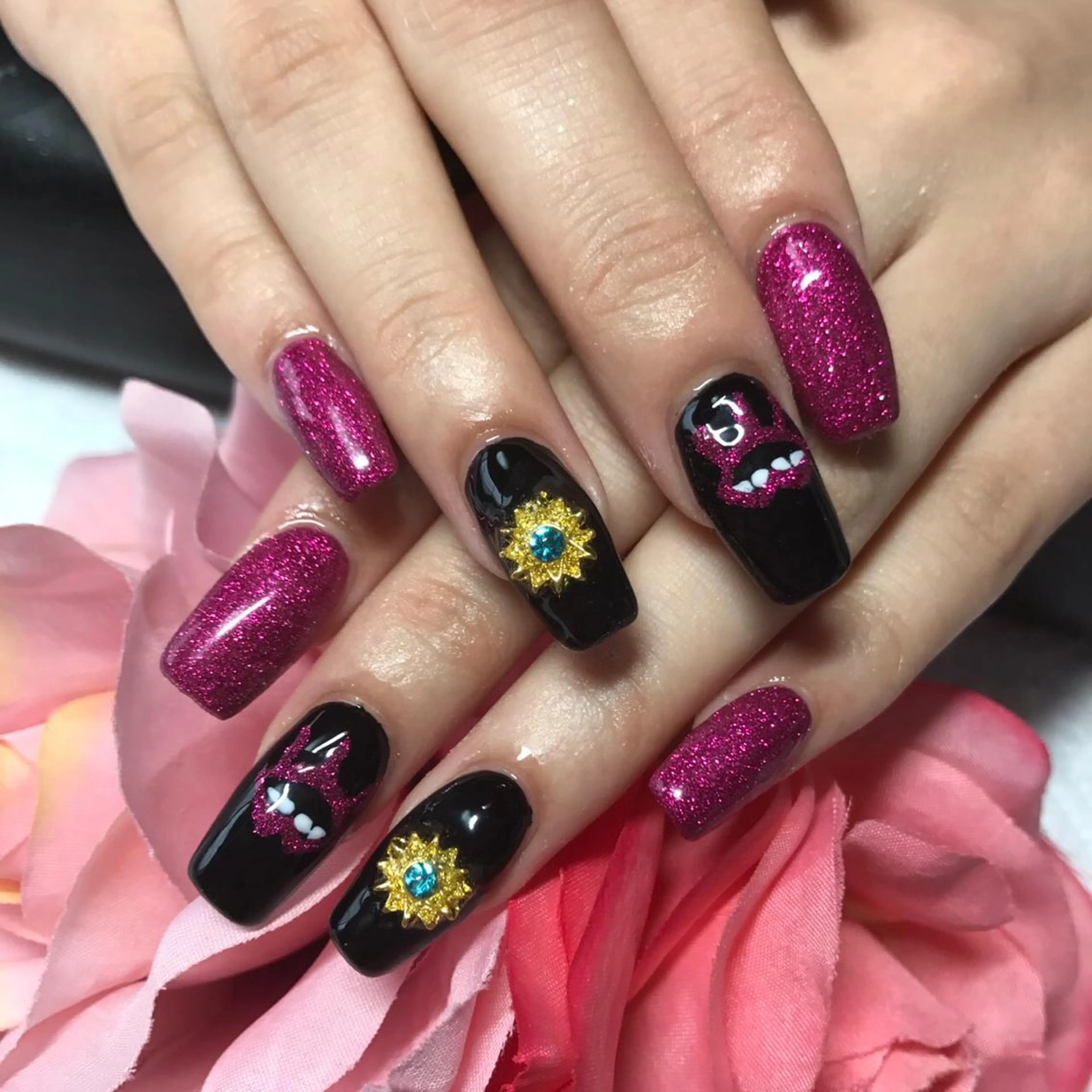 ミディアム ネイル 《LB》ラブリエ Nail&eyeのマツエク・マツパデザイン
