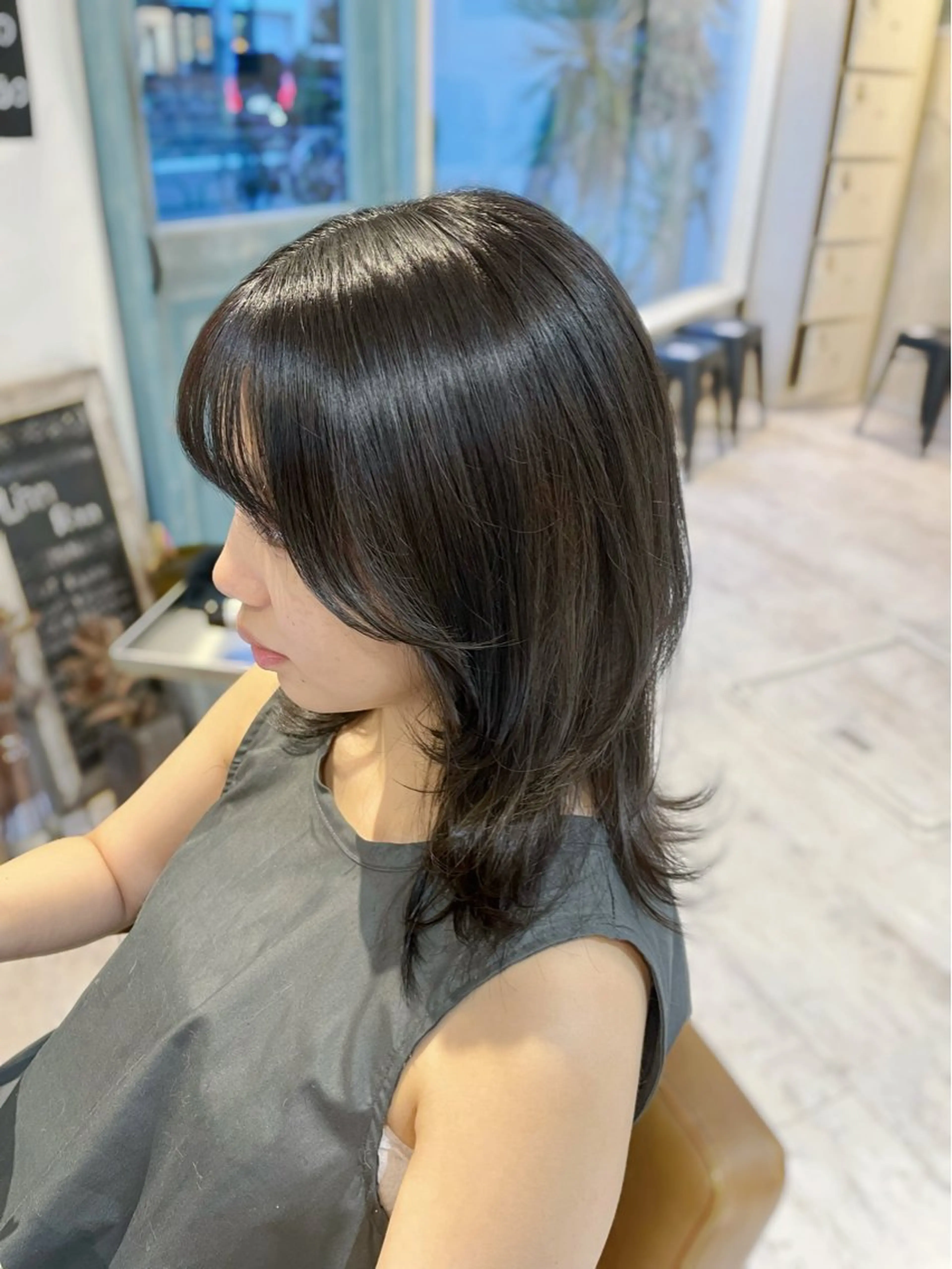 カラー ヤマダ サクラのヘアスタイル