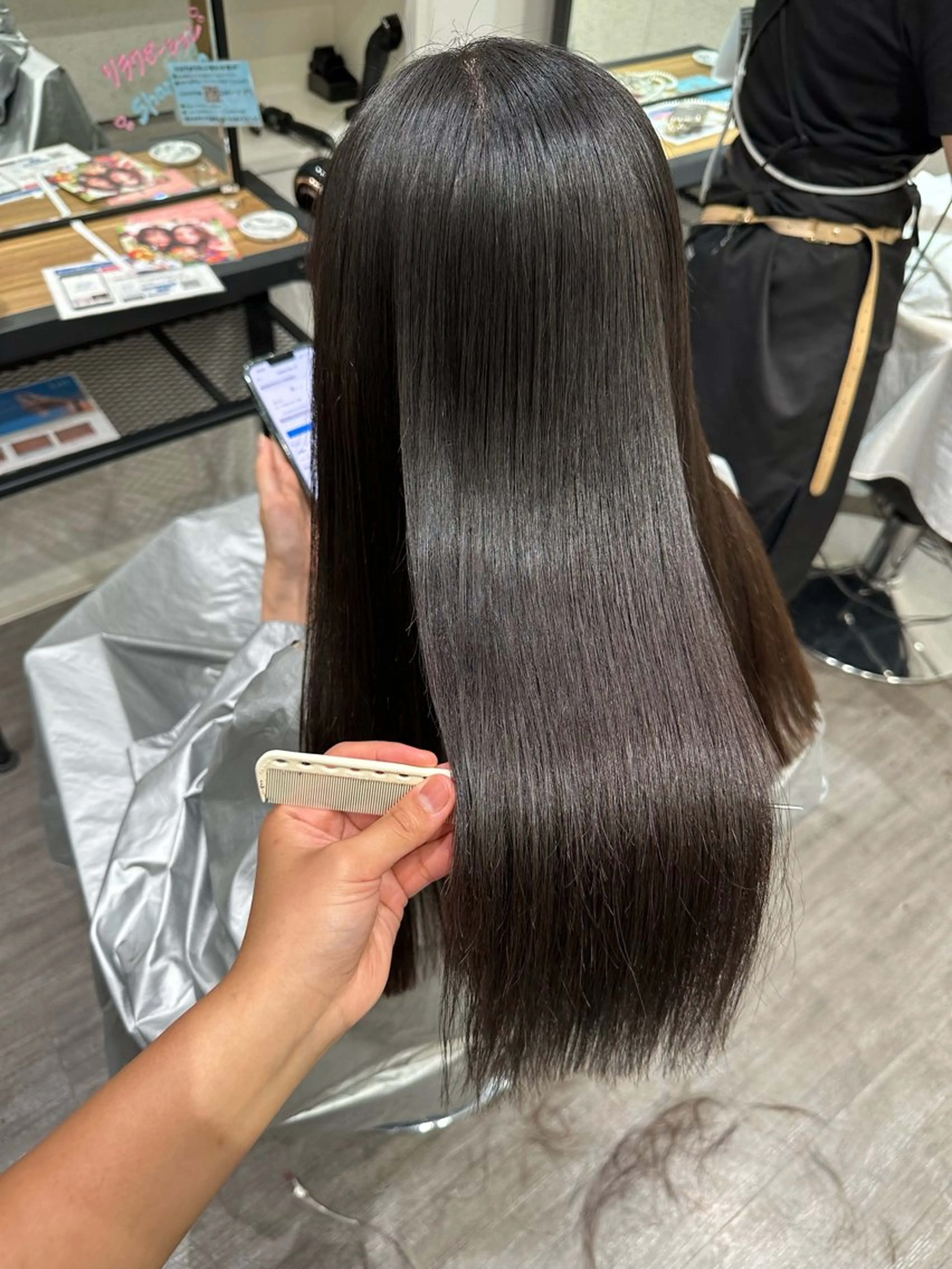 【憧れる艶さらになれる✨】カット＋ストレート＋NESPLEX-L＋卵殻トリートメント🌿の写真