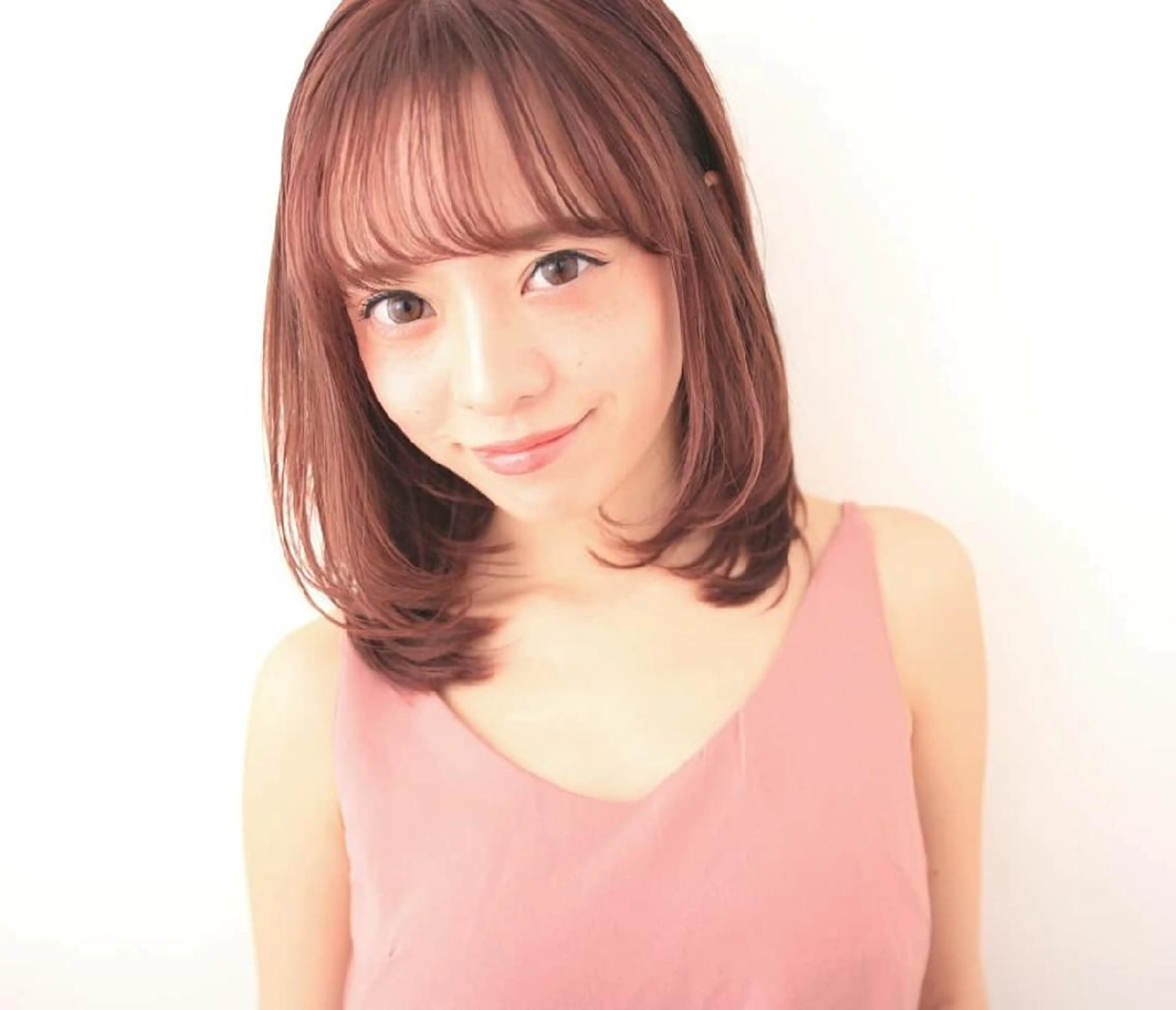 ミディアム カラー ピンクカラー 新生活応援★半額/ 25歳以下　“内間”のヘアスタイル