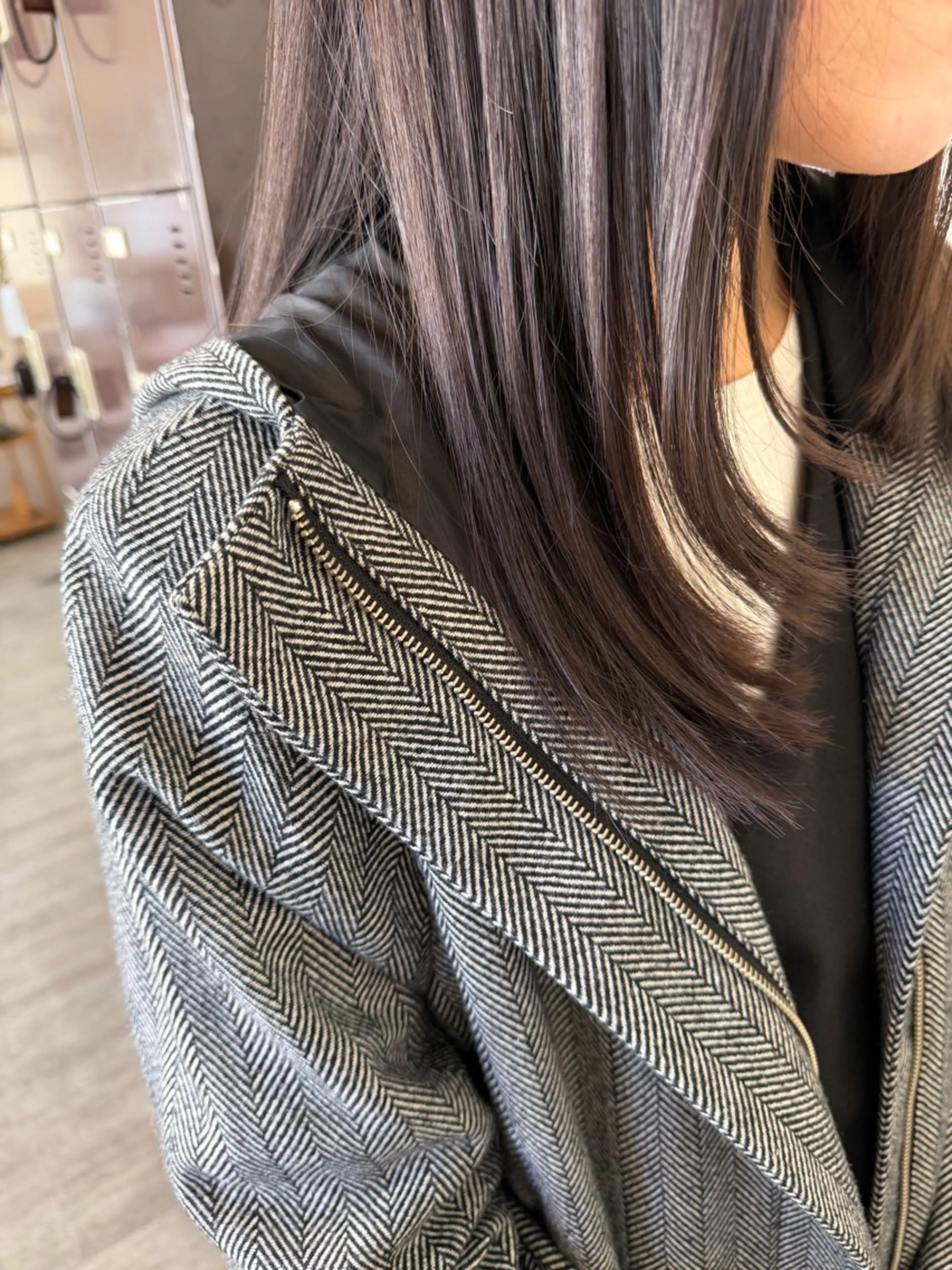 ロング ボブ 顔周りカット レイヤーカット ロング 小顔カット カット 勘場 万菜華のヘアスタイル