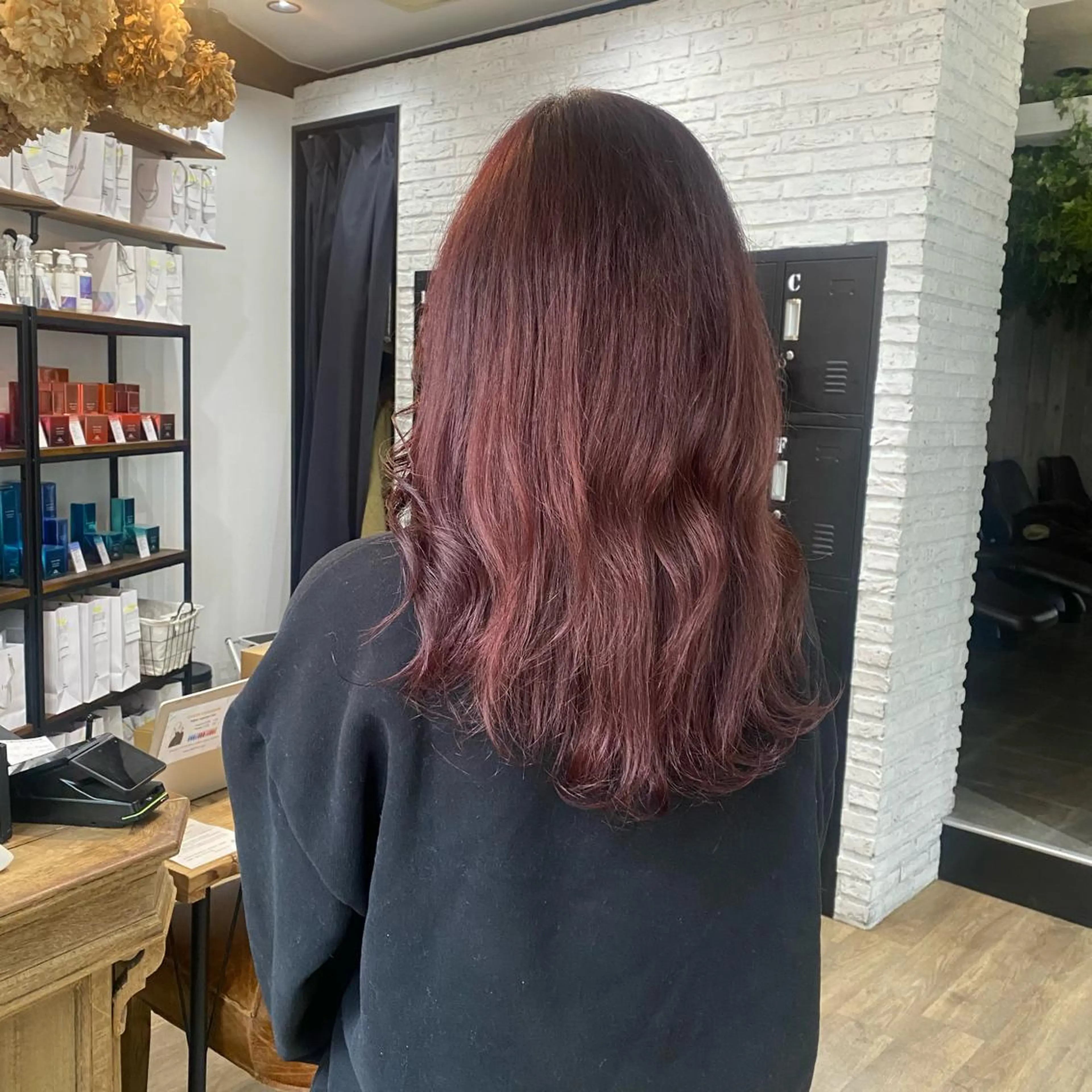 ロング カラー ヘアアレンジ ピンクカラー ヘアカラー トリートメント あおい 🍒暖色カラーのヘアスタイル