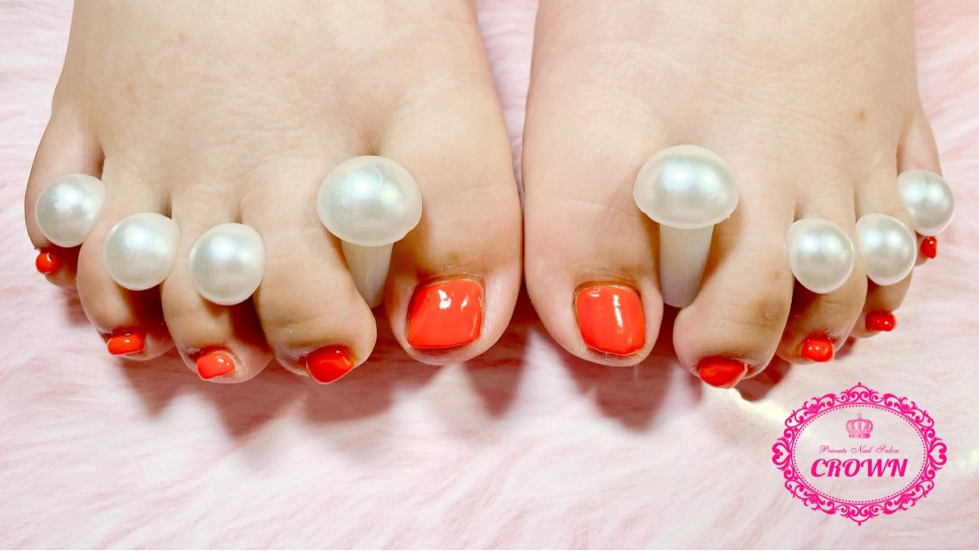 ネイル CROWN プライベートサロンのネイルデザイン
