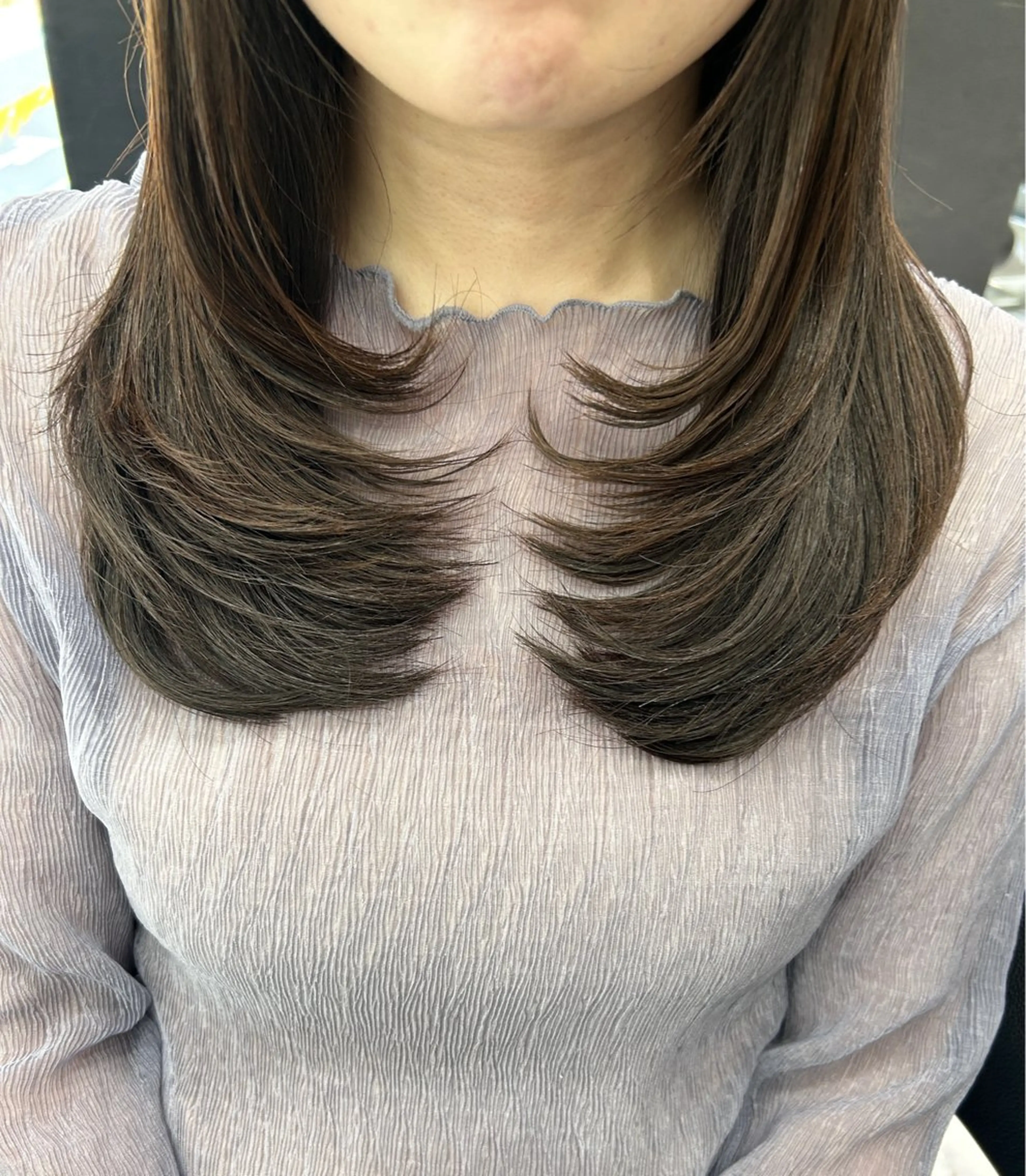 セミロング カット 🍊小川実里🍊 /カラーレイヤーのヘアスタイル