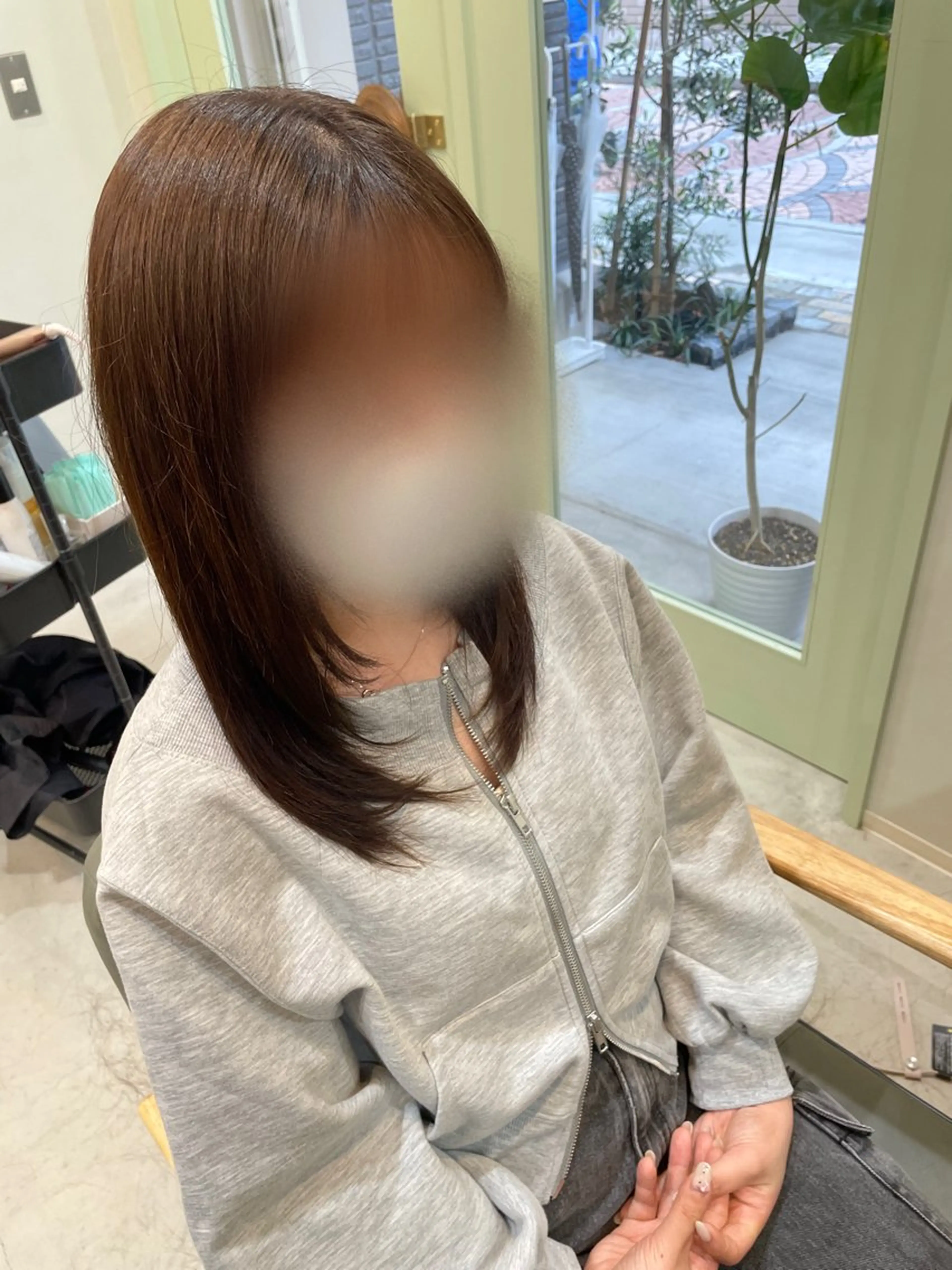 ミディアム ミディアムレイヤー レイヤーカット カット ヘアカラー トリートメント 望月彩斗 /元住吉のヘアスタイル