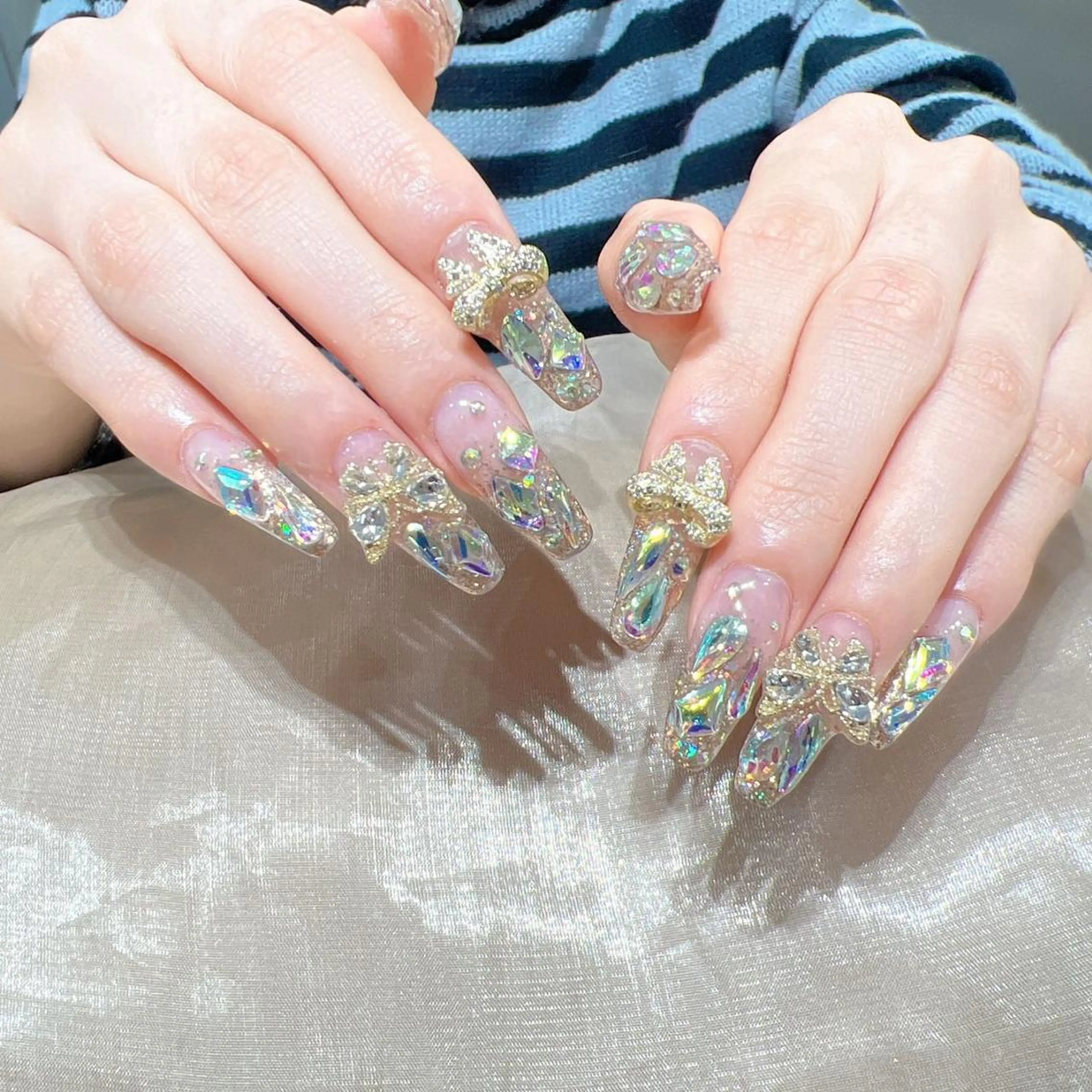 ネイル 長さ出し ネイルチップ Queens マオのネイルデザイン