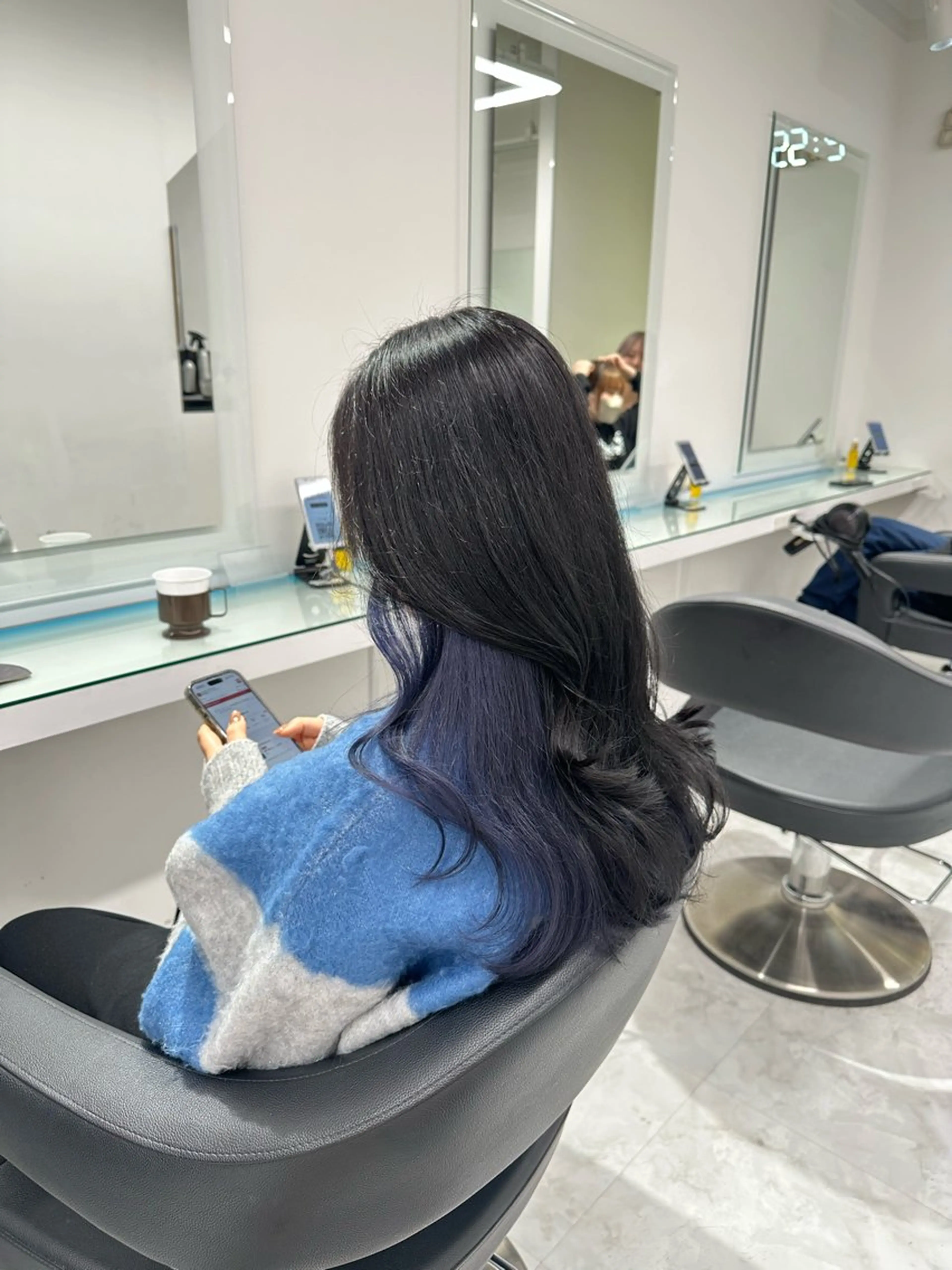 ロング カラー ヘアカラー トリートメント ヘッドスパ ヘアセット ❄最強かわいいカラー ❄️MINA❄️のヘアスタイル