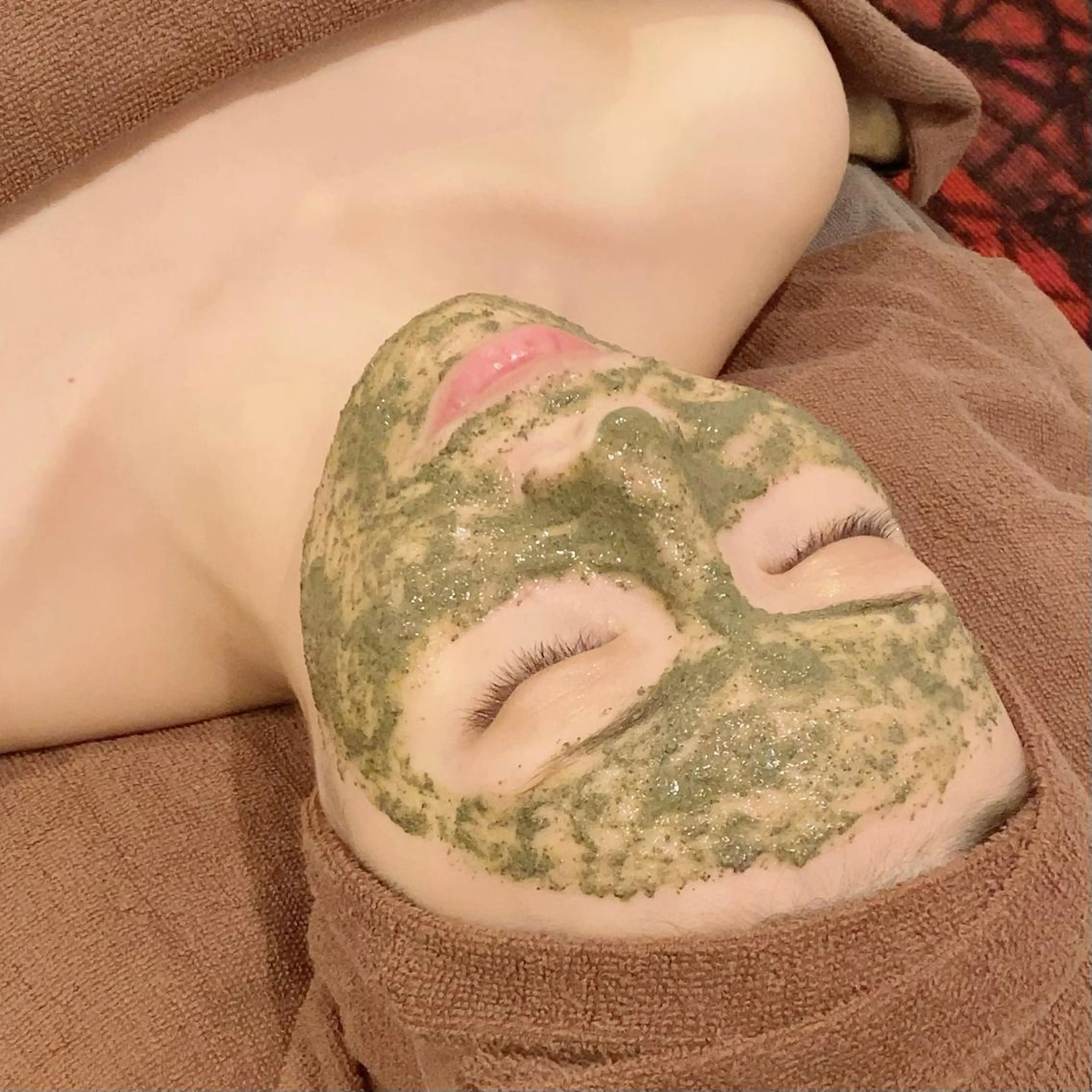 エステ リラク 小顔EX心斎橋 REVIハーブのエステ・リラクイメージ