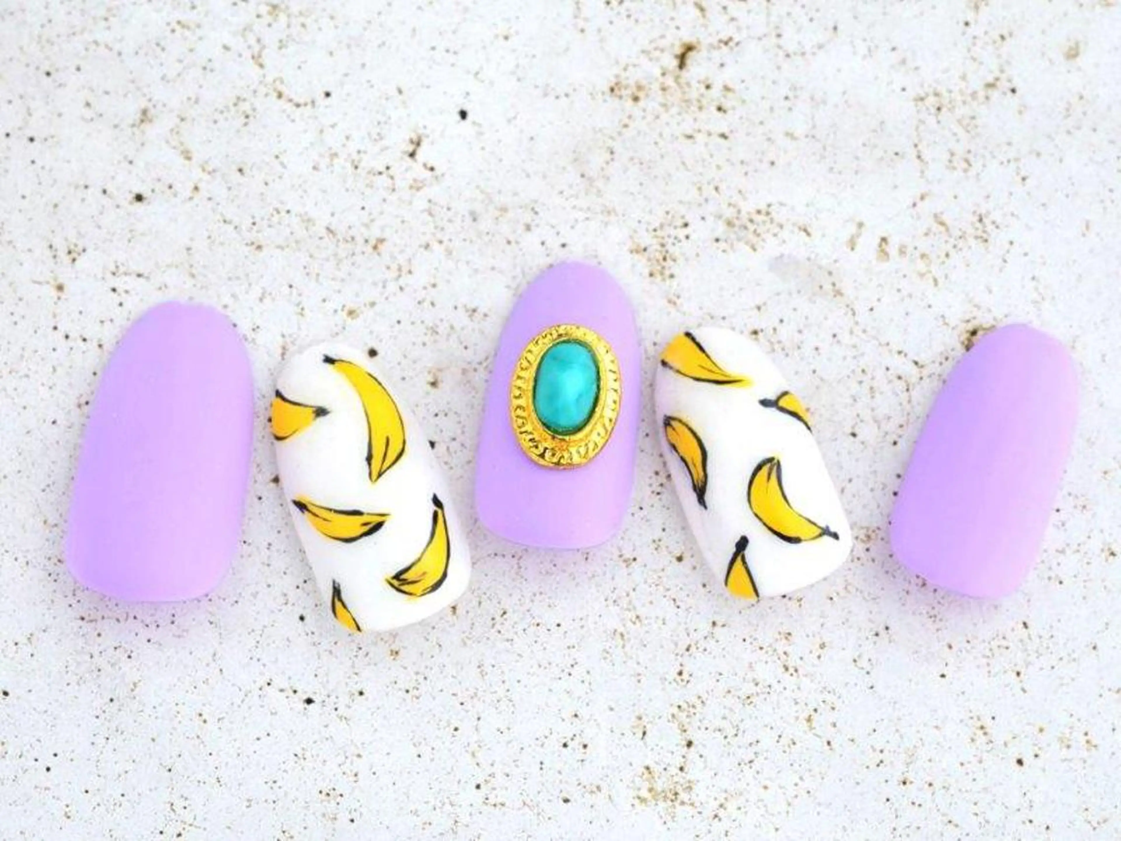 ネイル amour 川崎店のネイルデザイン