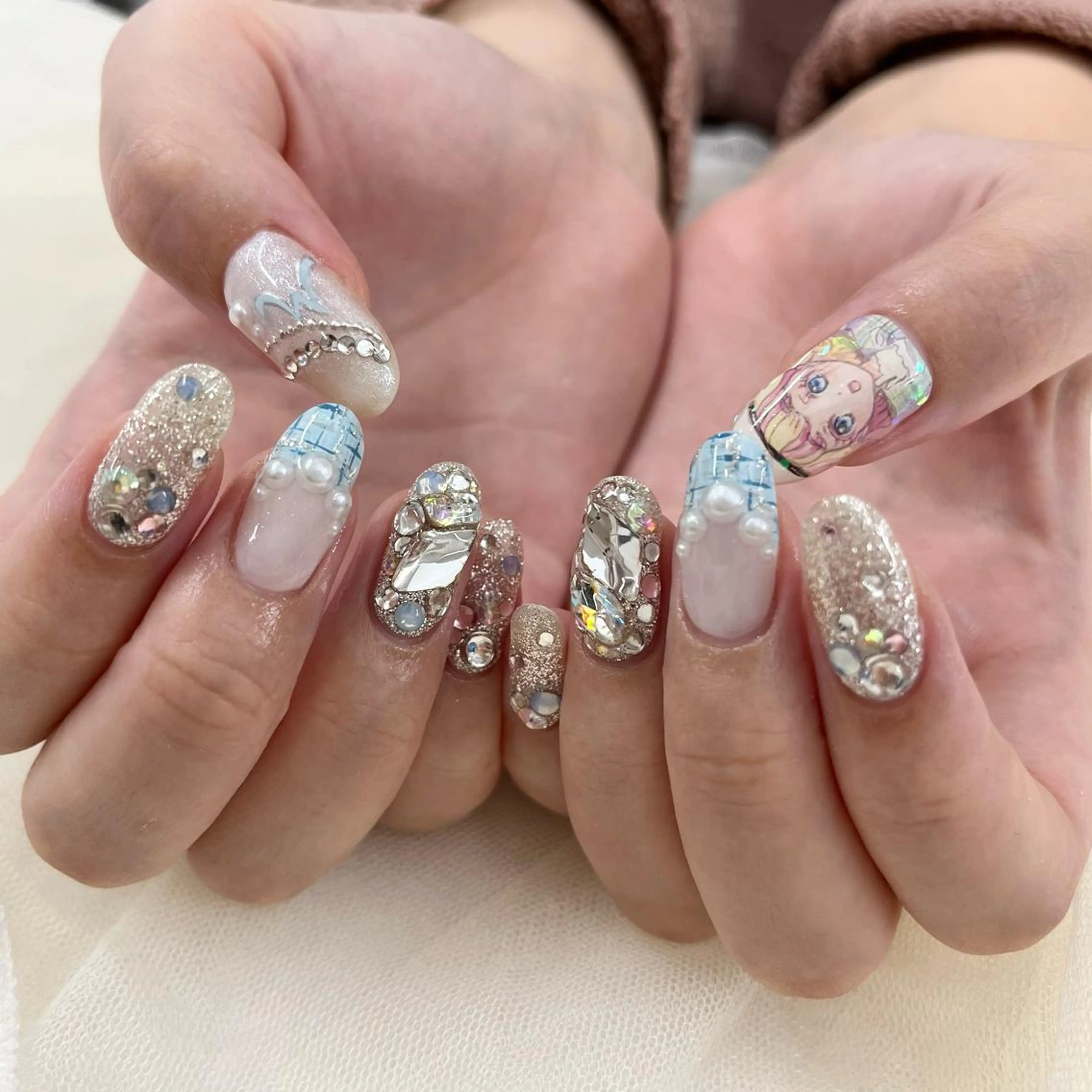 セミロング ハンドネイル 池袋痛ネイル Nok. 渡辺のネイルデザイン