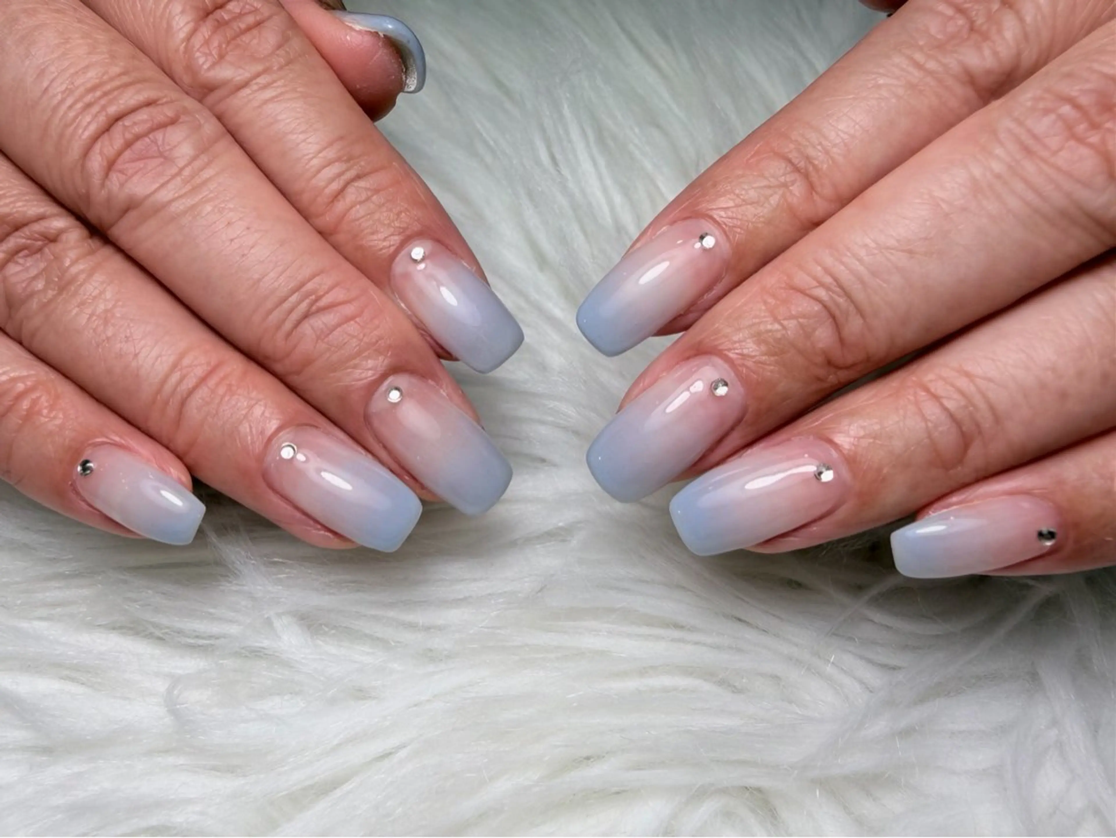 ネイル Nailsalon petille所属・H azのネイルデザイン