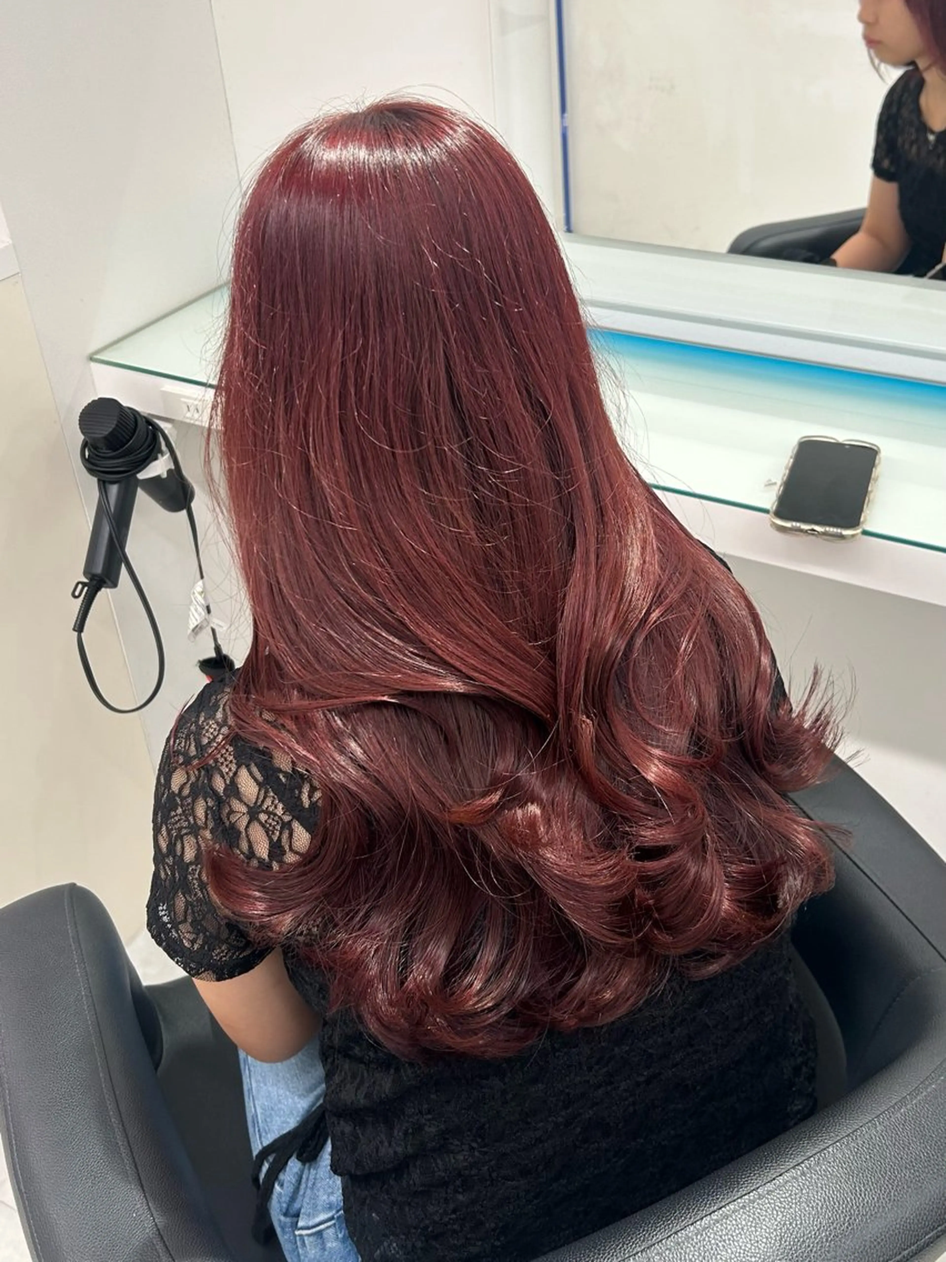 ロング カラー トレンド暖色ヘア🍒 miu🍒のヘアスタイル