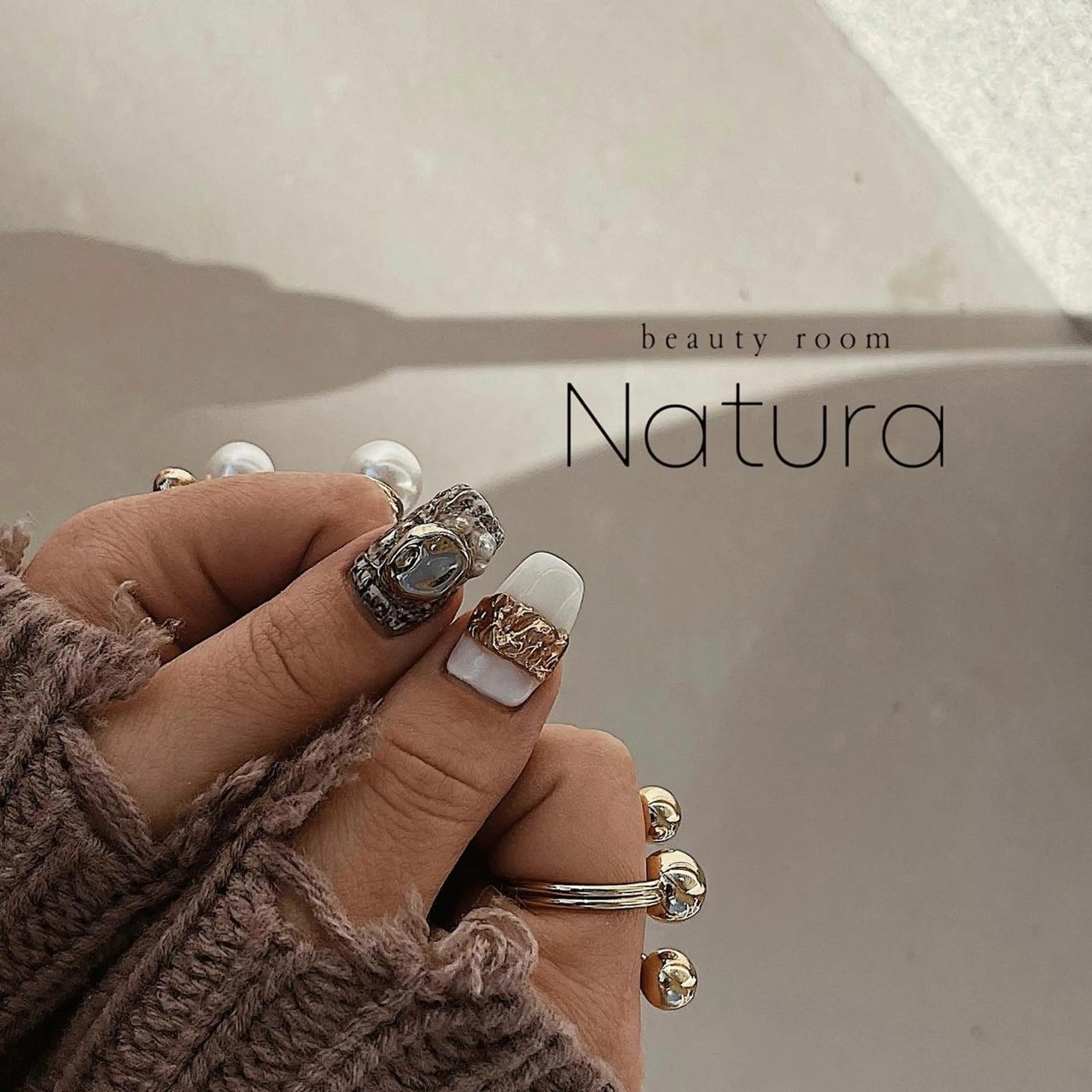 ネイル マツエク・マツパ アイブロウ ハンドネイル beautyroom Naturaのネイルデザイン