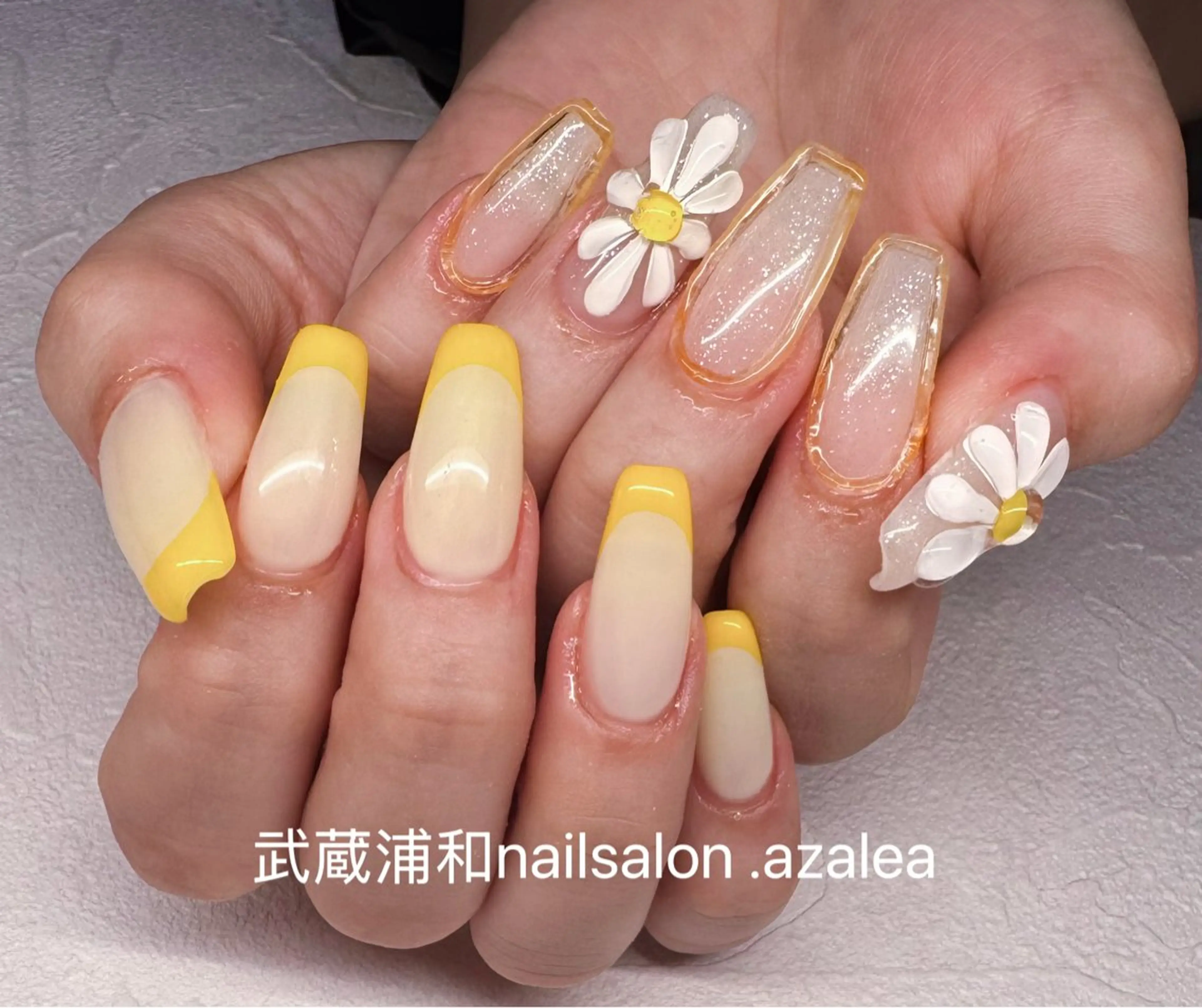 ネイル ハンドネイル R inのネイルデザイン