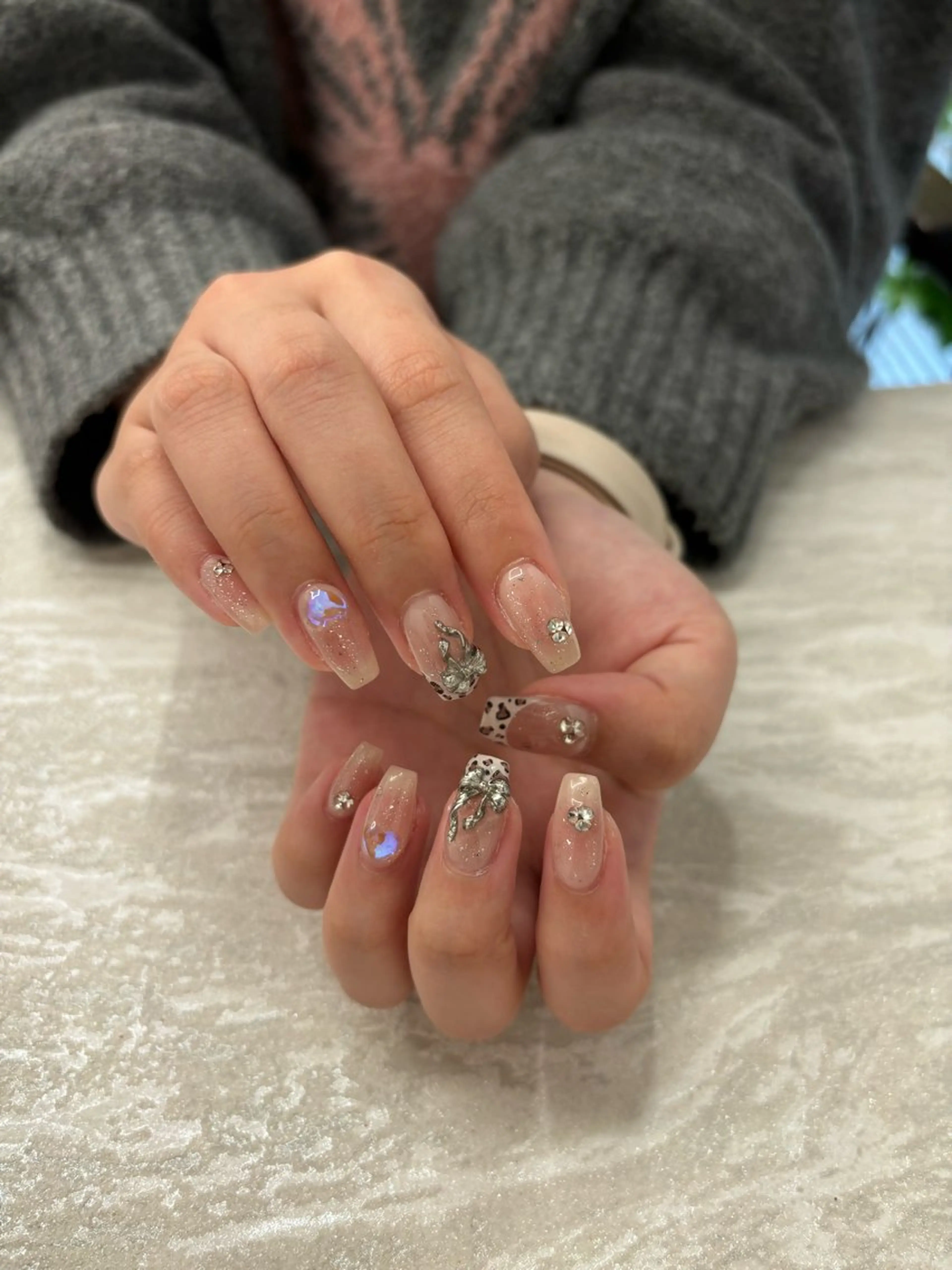 ネイル ハンドネイル era Sahoのネイルデザイン