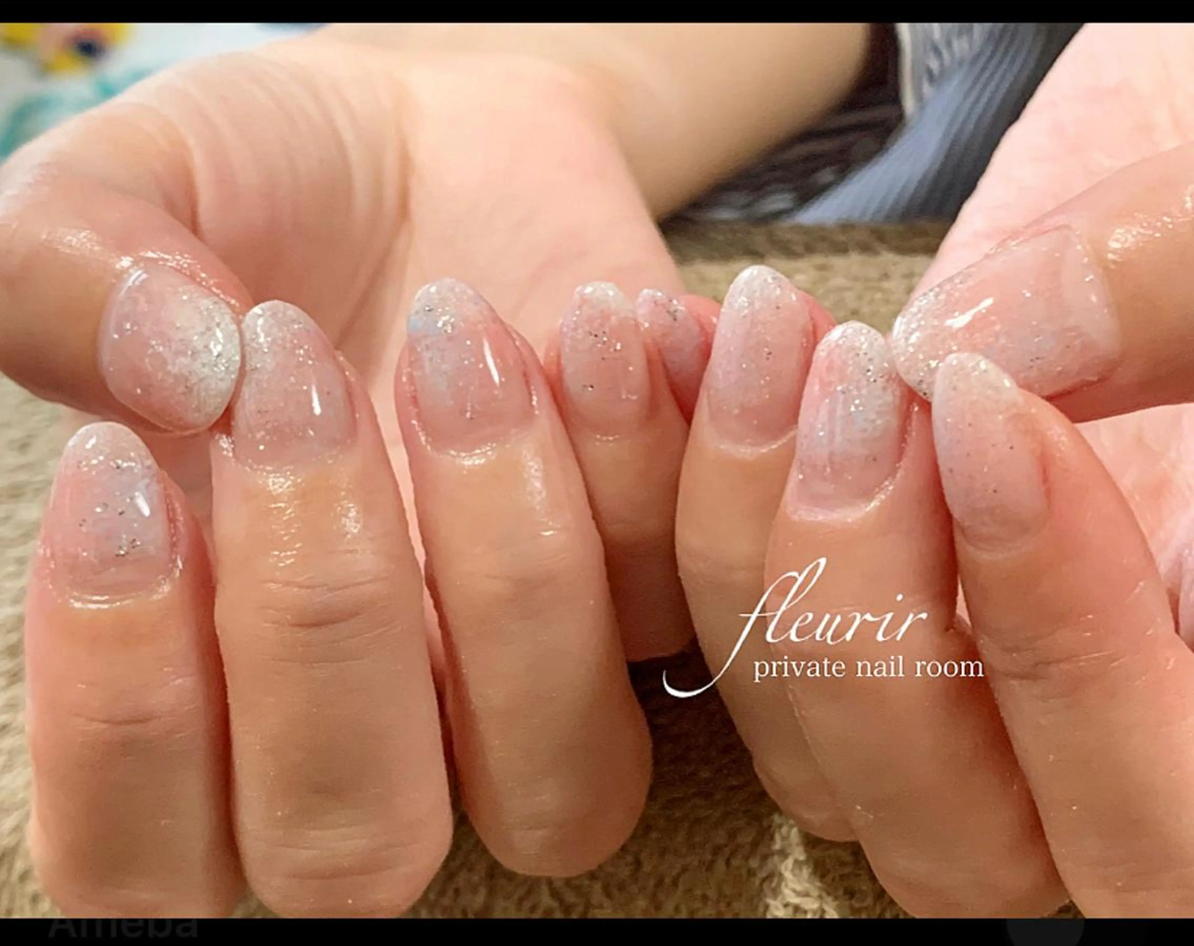 ネイル ラメ(グリッター) 水色 シルバー ストーンネイル フルリール 【プライベートサロンのネイルデザイン