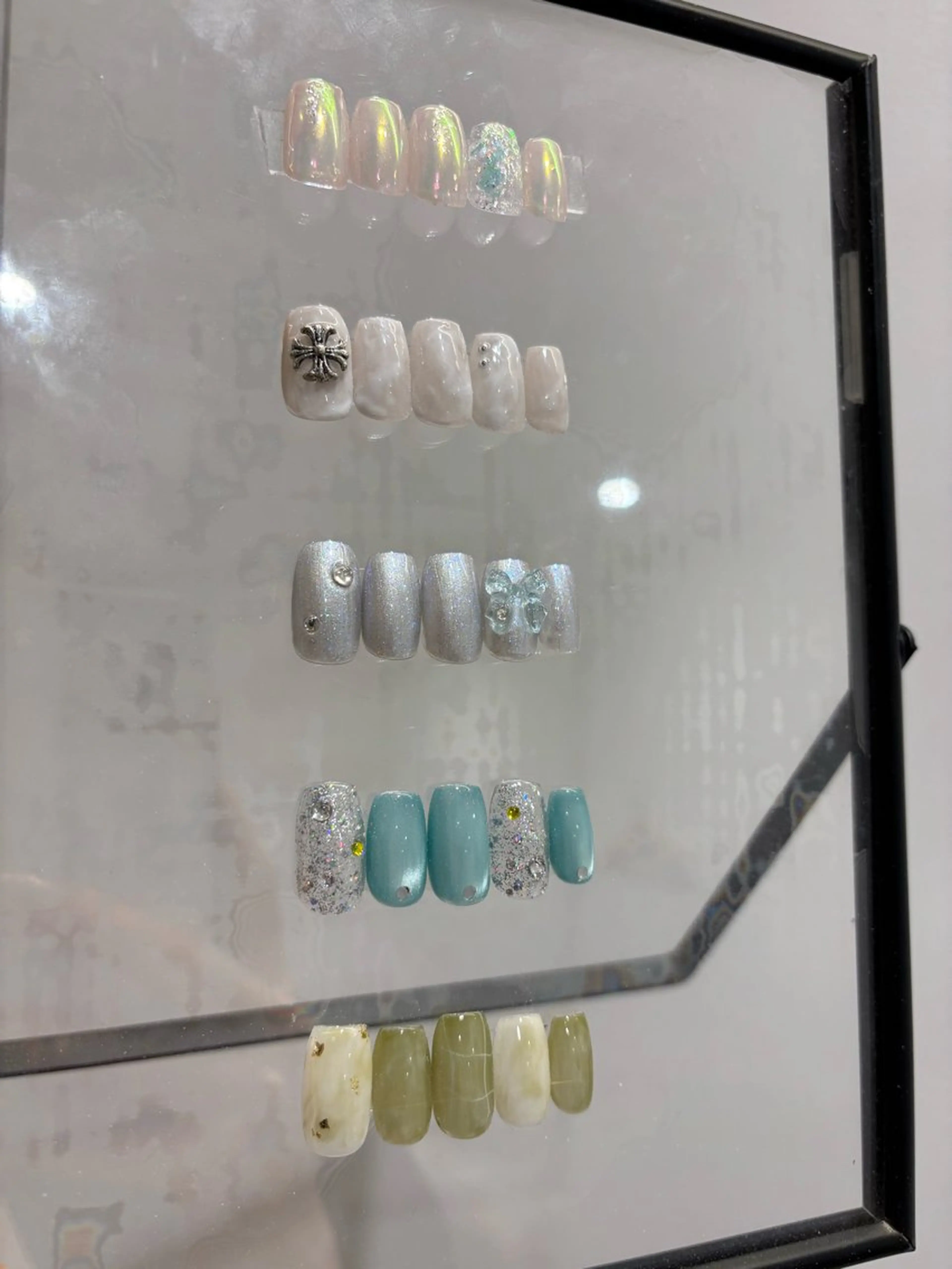 ネイル ハンドネイル tote. airiのネイルデザイン