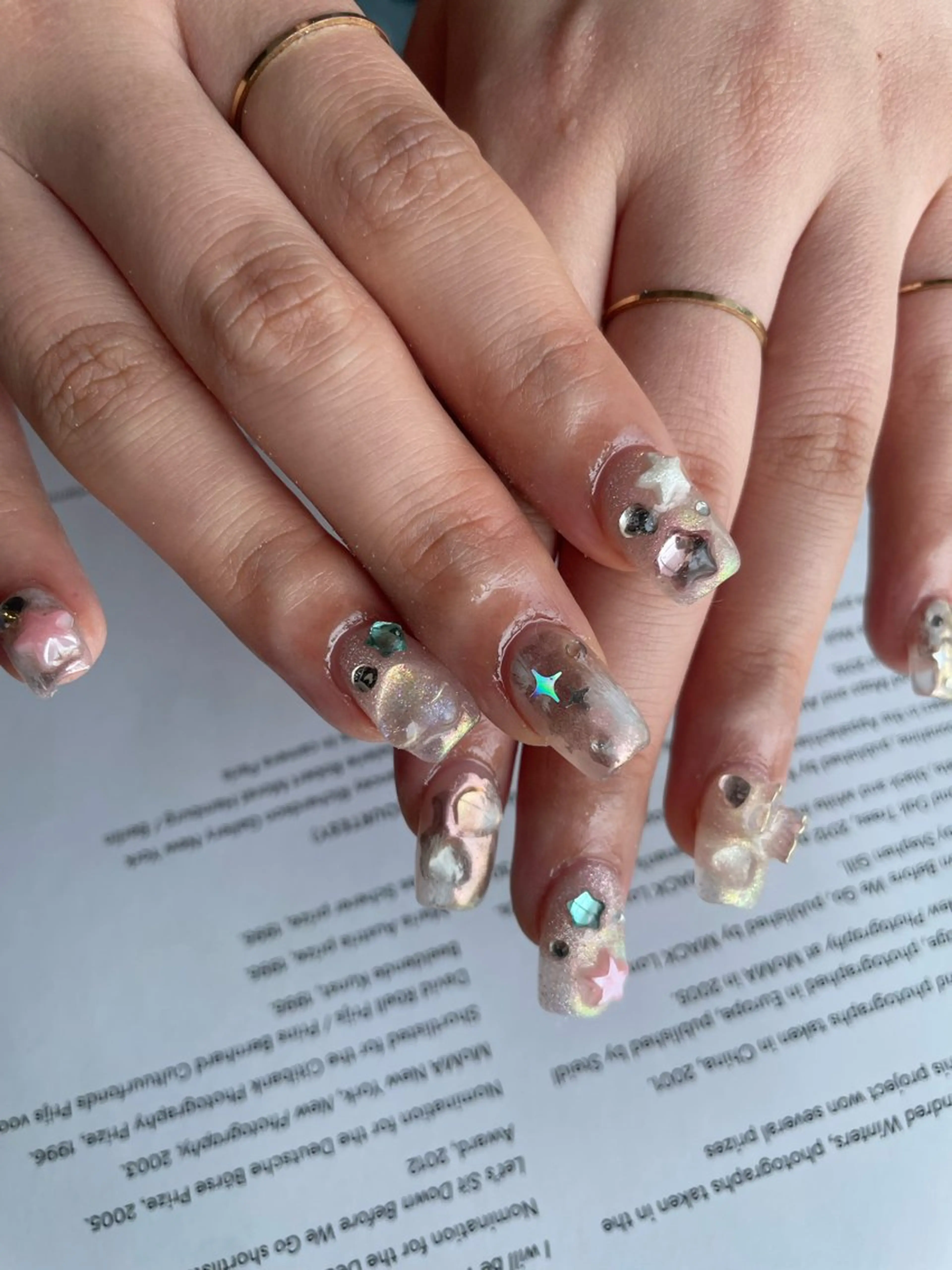 ネイル ハンドネイル shion .のネイルデザイン