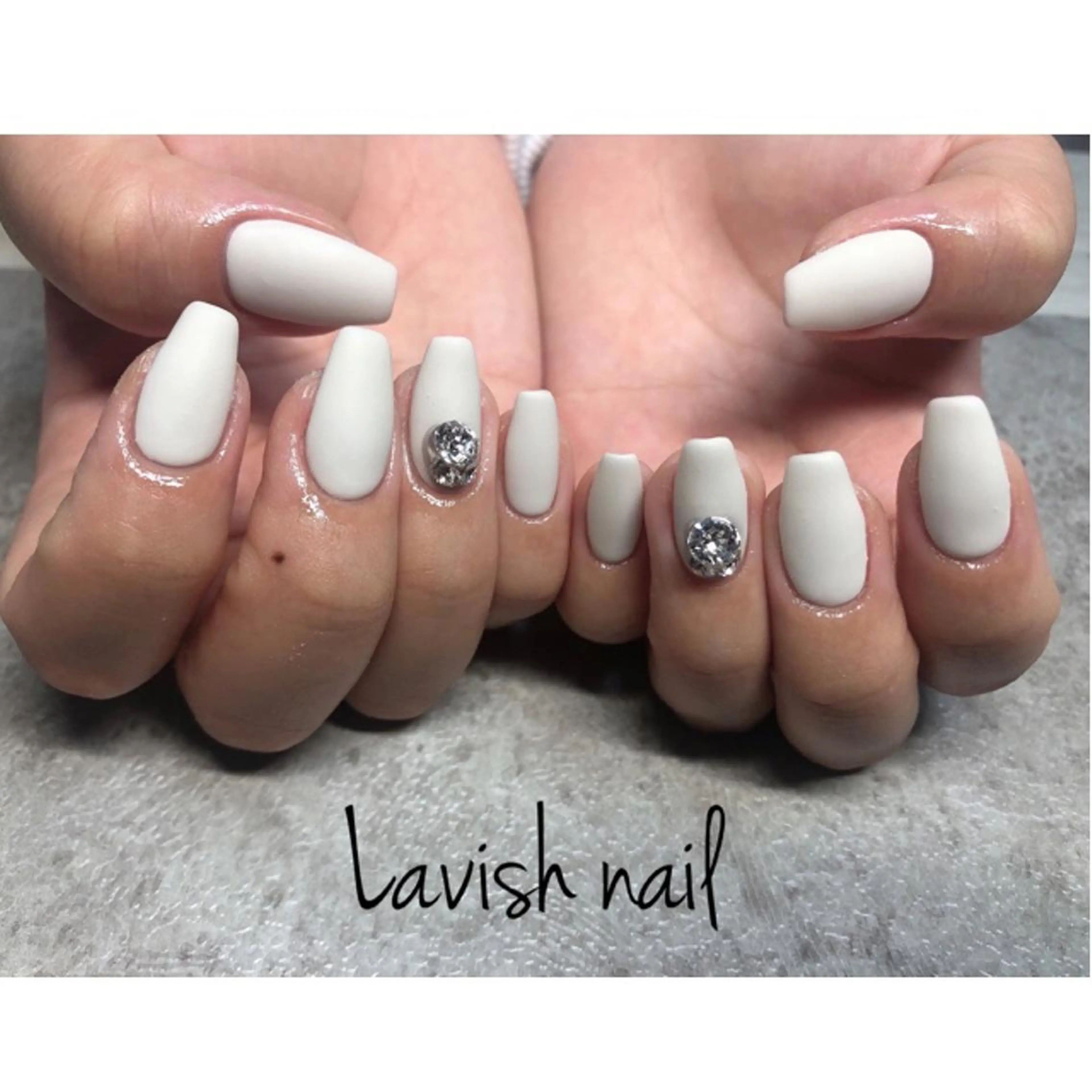 ネイル ハンドネイル Lavish nailのネイルデザイン