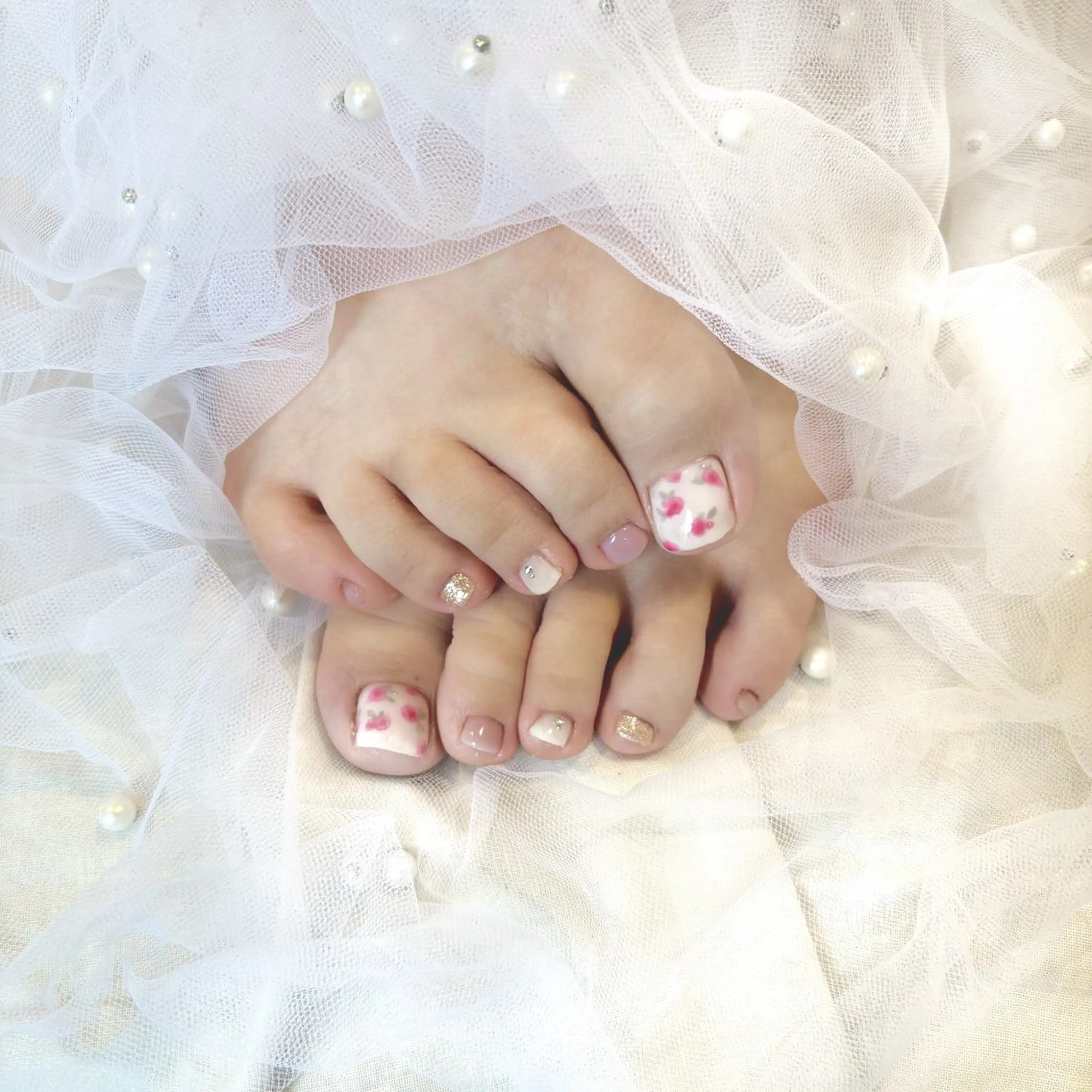 ネイル フットネイル 大西 紬のネイルデザイン