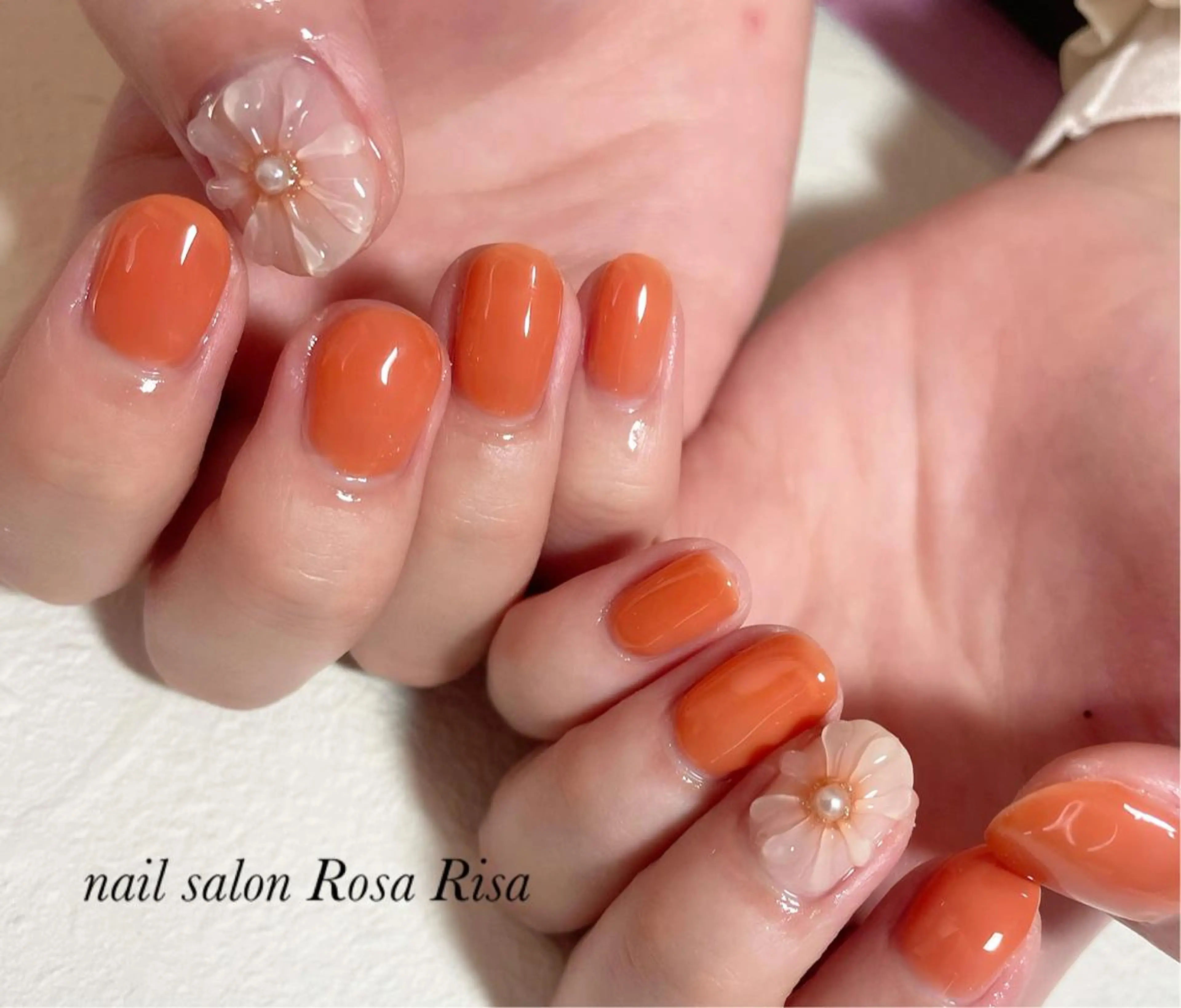 ショート ネイル ぷっくりネイル ネイルスタジオ シェイクユアハンズのネイルデザイン